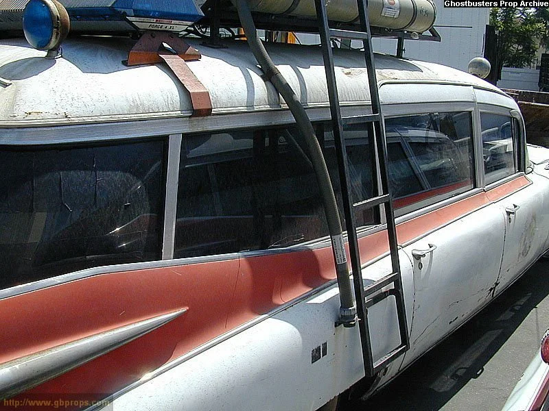 Sony_Backlot_Ectomobile_Set_1_Photo_7.jpg