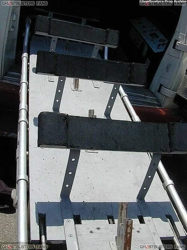 4 - bFS1Cfi.jpg