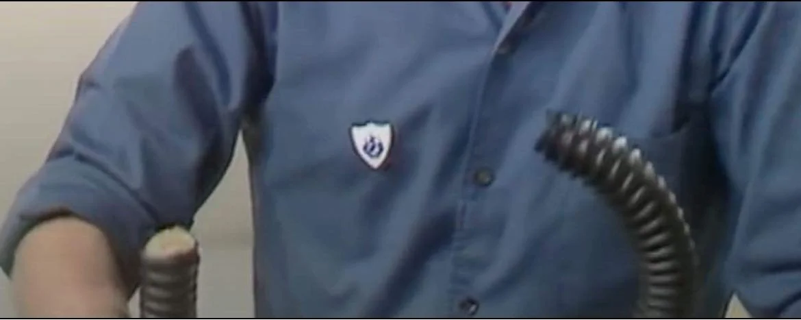 Prototype Helmet, was not used on screen.