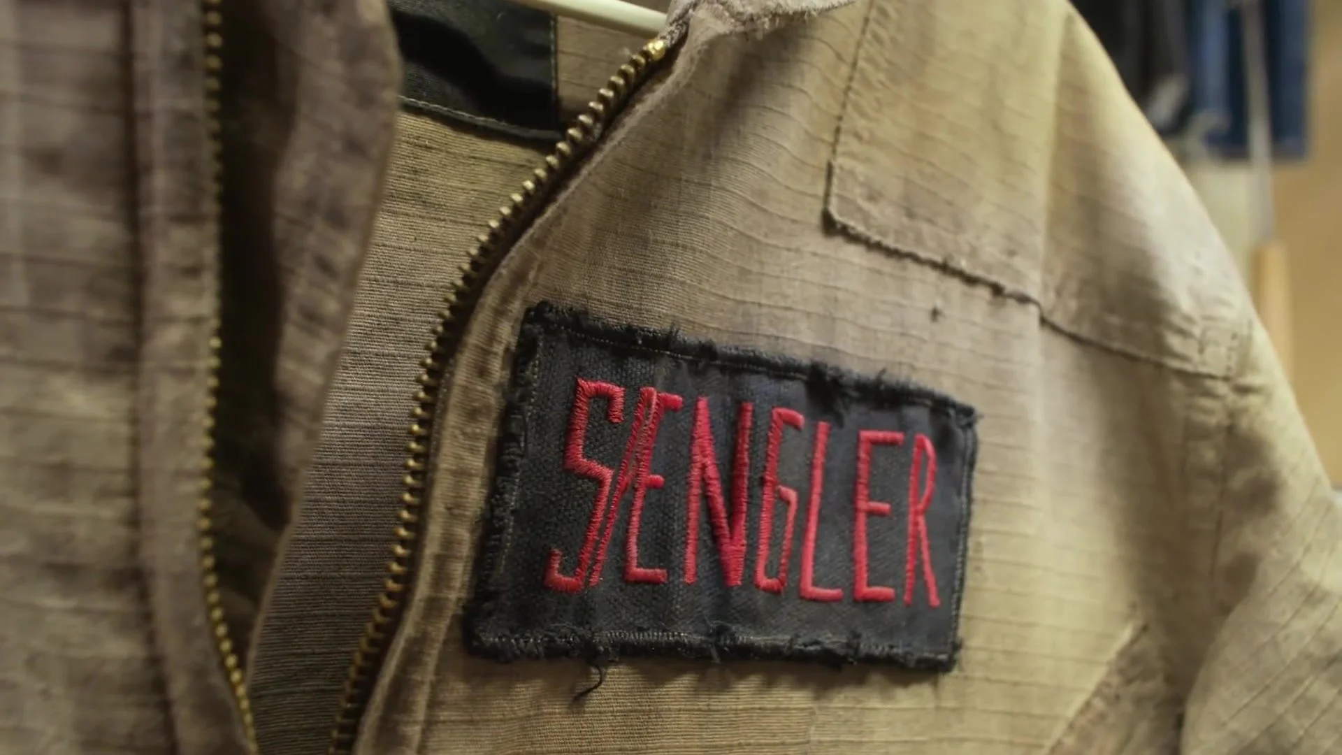 yt5s.com-Adam Savage Visits Ghostbusters_ Afterlife's Costume Department!-(1080p) 390.jpg