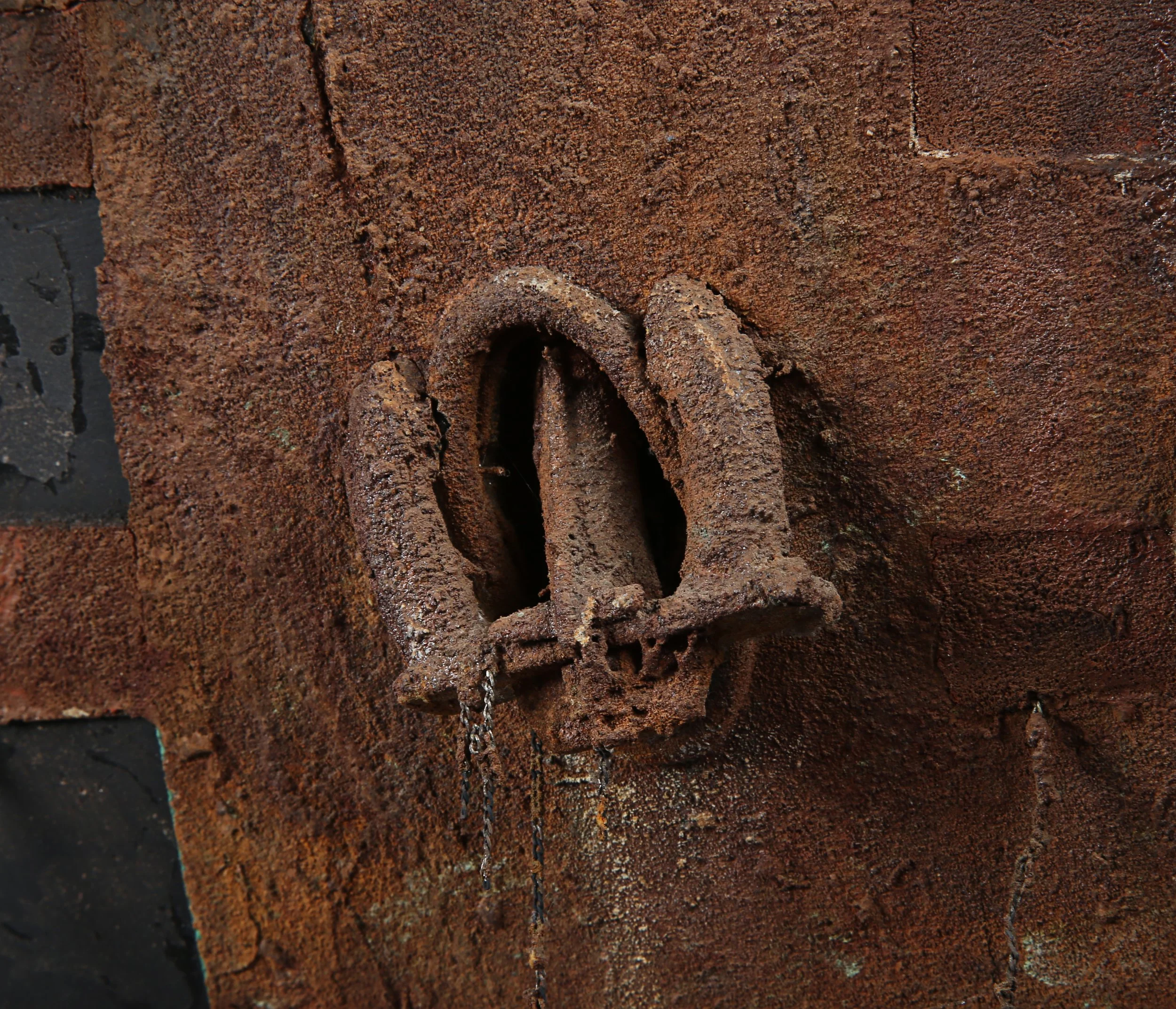 848748-o.jpg