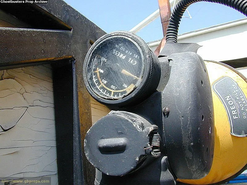 Sony_Backlot_Ectomobile_Set_1_Photo_22.jpg