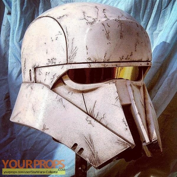 Solo-A-Star-Wars-Story-Range-Trooper-Helmet-1.jpg