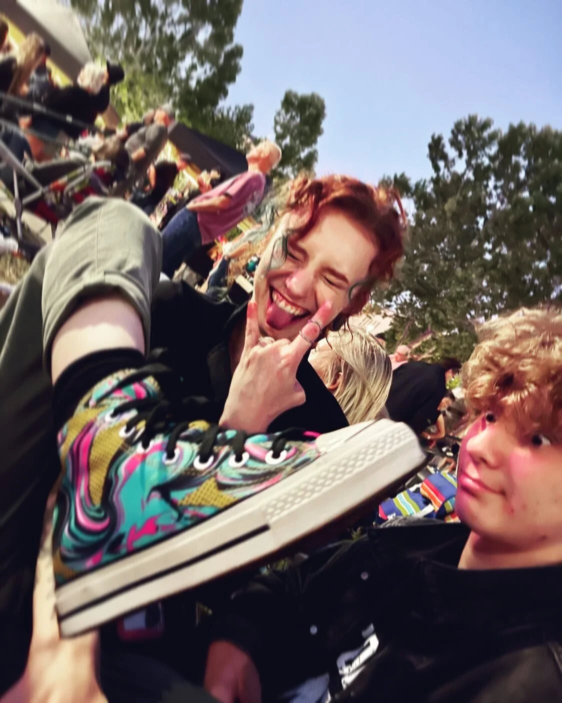 one hundred billion dollars 🤏🏻