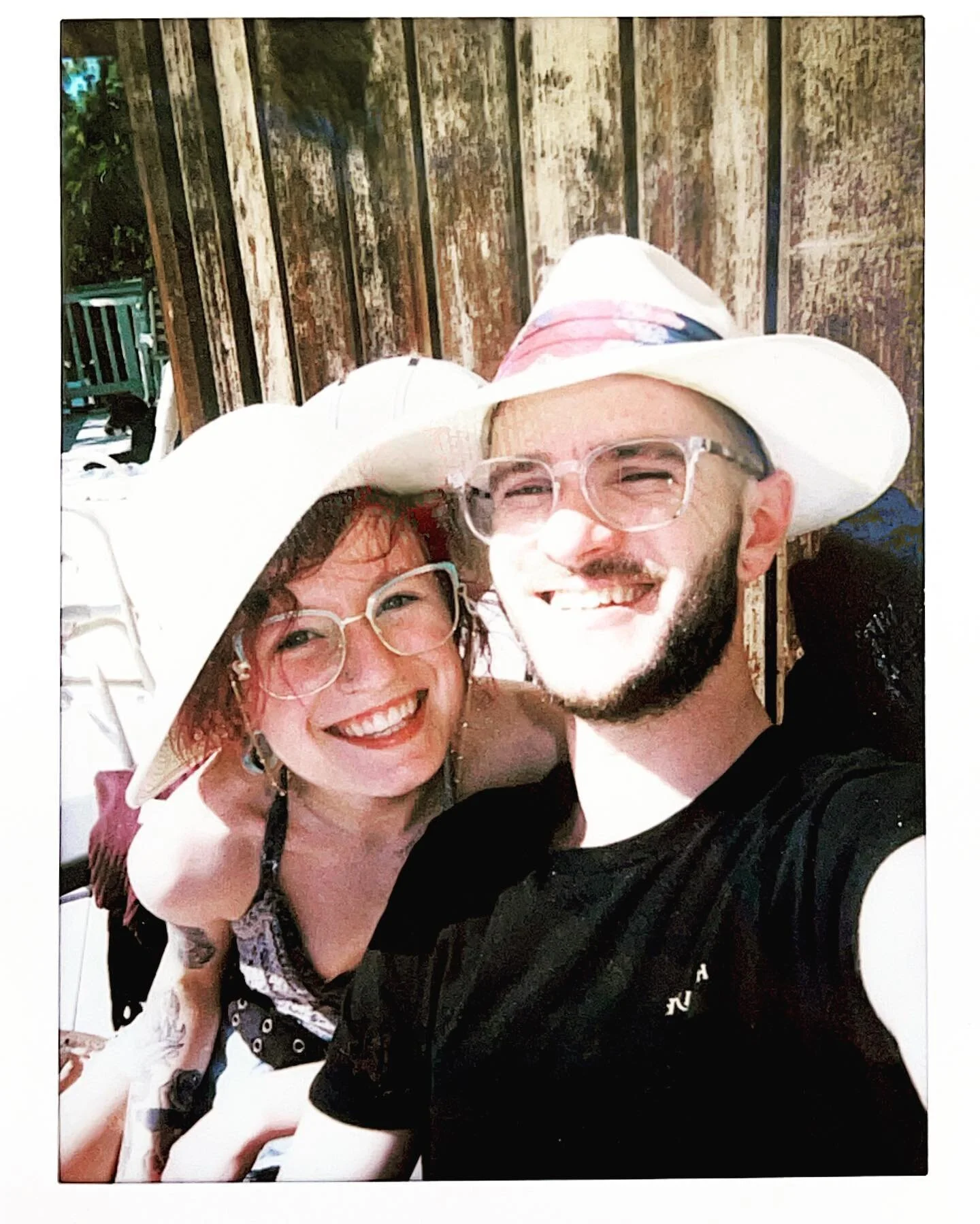 Two proud archaeologists and the velociraptor they discovered while vacationing near an abandoned themed park circa 1993 🦖 🦖🦖