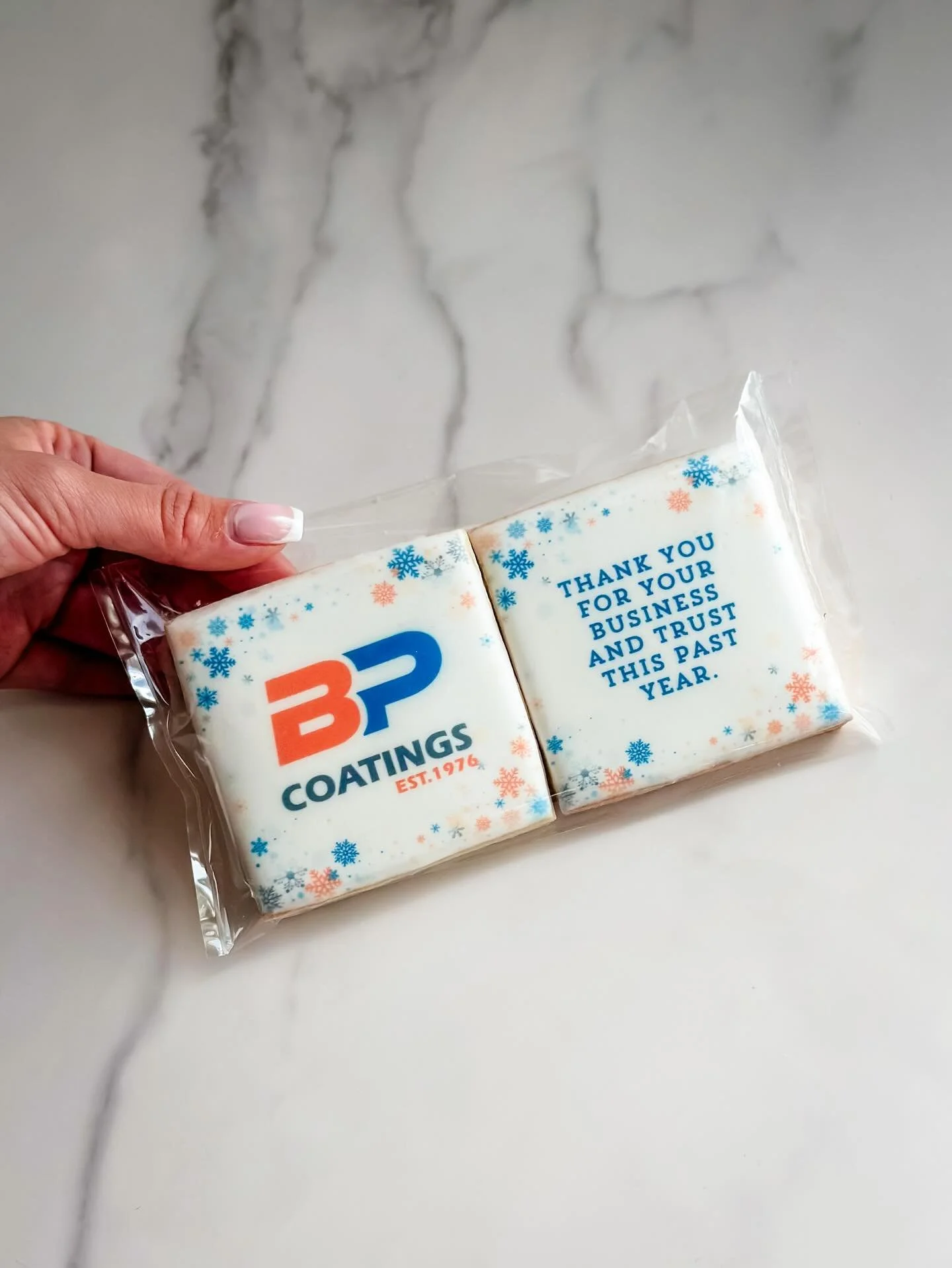 💼🎄Let us help you with your corporate gifting this holiday season! We are actively booking through the remaining 2025 production dates, so don&rsquo;t wait! ⏳

Click on your bio link to view all holiday cookie options we are offering! 🔗