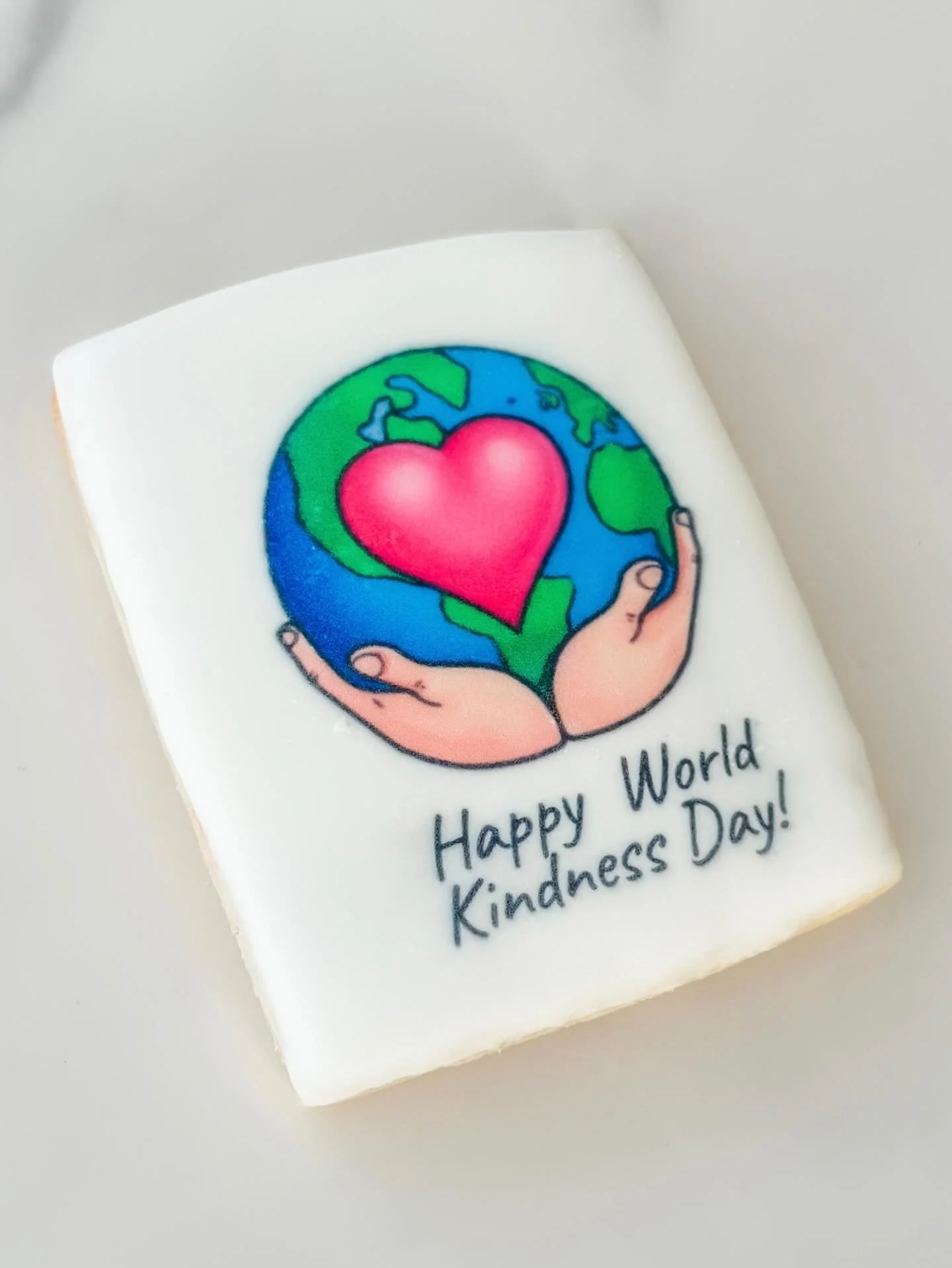❤️ Happy World Kindness Day!
Whether it&rsquo;s a small gesture or a thoughtful treat, it all makes a difference. ❤️

#WorldKindnessDay #EdmontonBakery #CustomCookies #AWorthyCookie