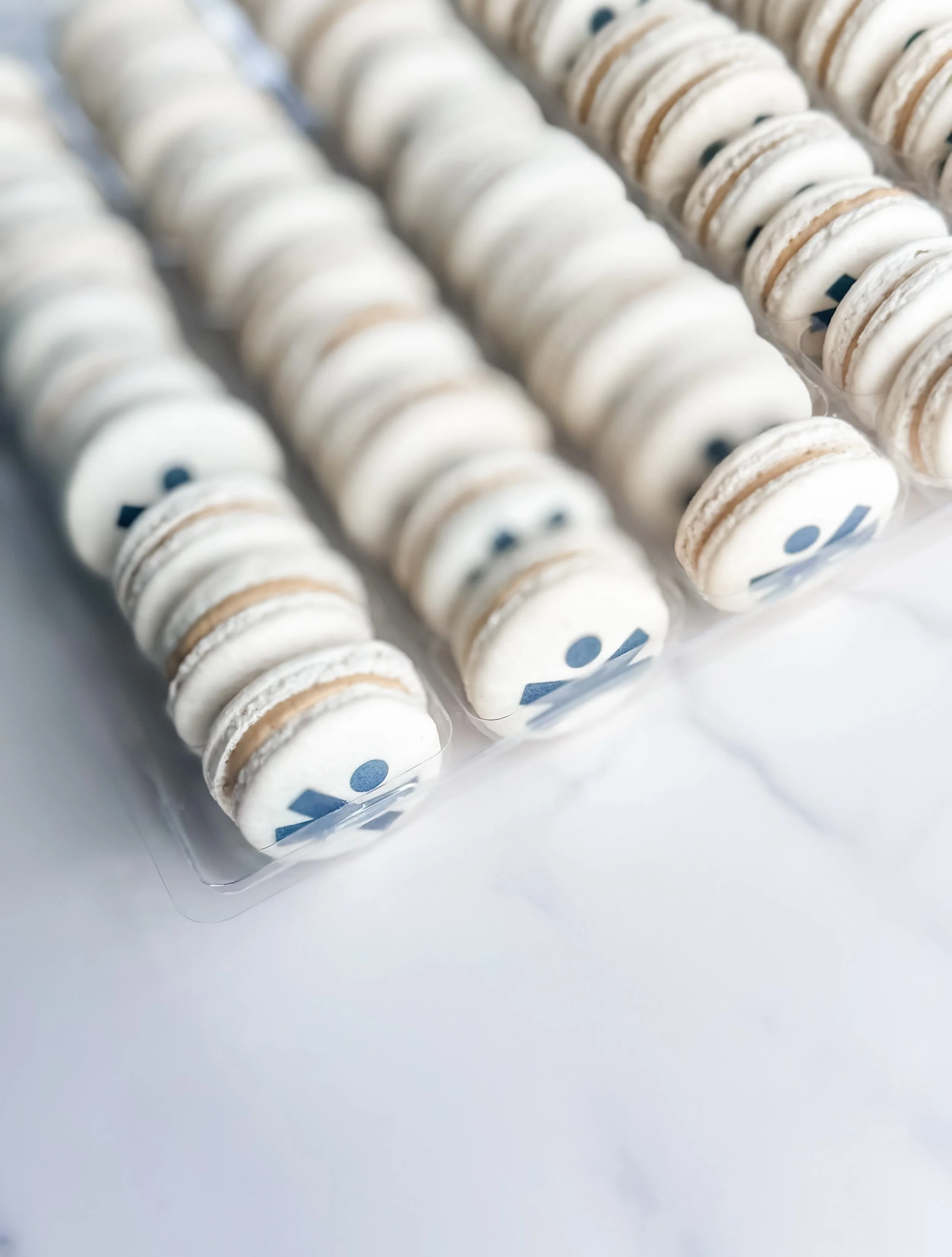 Congratulations to @trainimpact on their recent grand opening! 🎉

It was a pleasure creating these custom branded sugar cookies and macarons to help celebrate the occasion.

#GrandOpening #BrandedDesserts #LogoCookies #EdmontonBakery #AWorthyCookie
