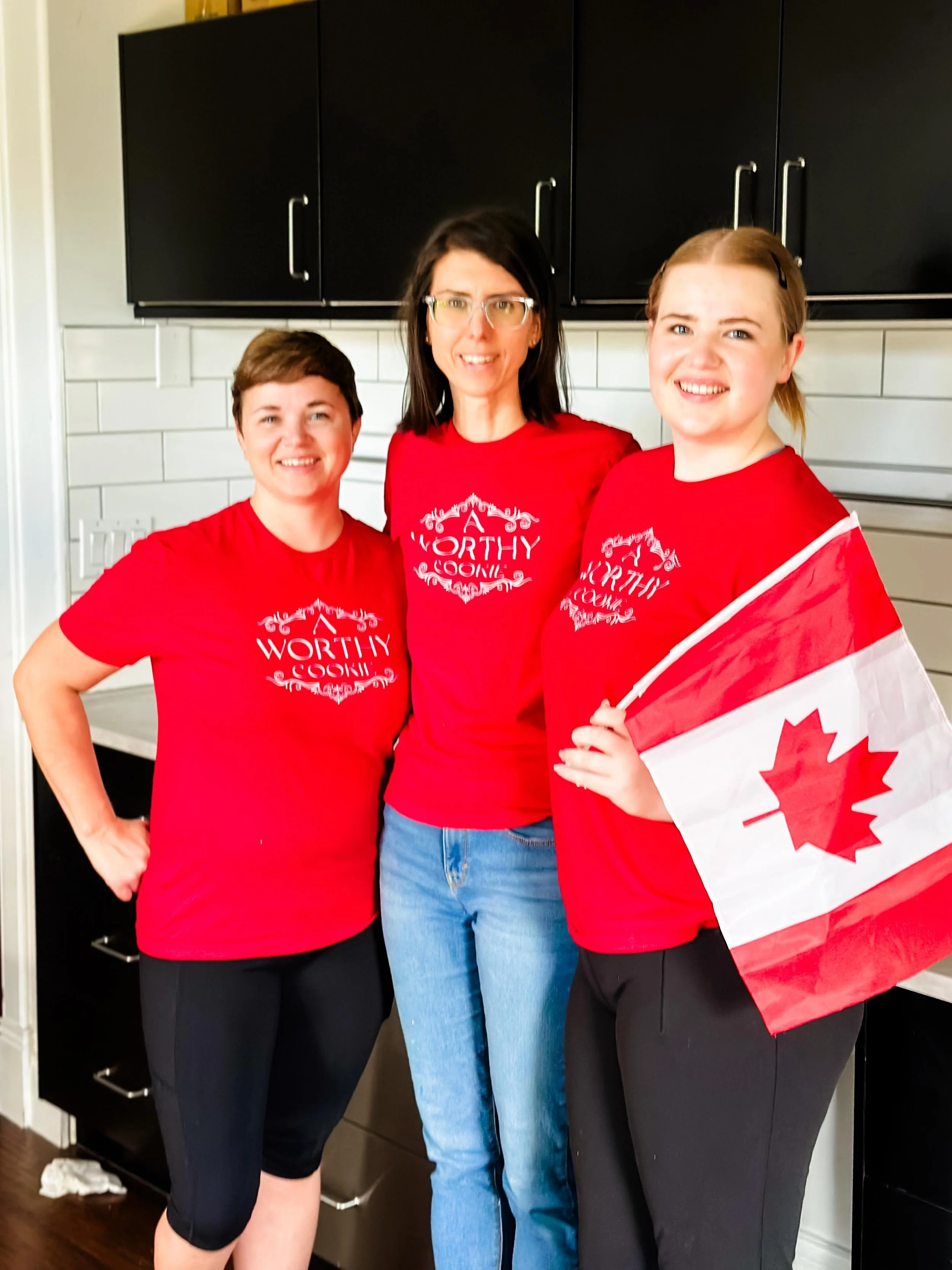 Wishing everyone a happy and memorable Canada Day!

#CanadaDay #EdmontonBakery #SupportLocal #YEGBusiness #aworthycookie