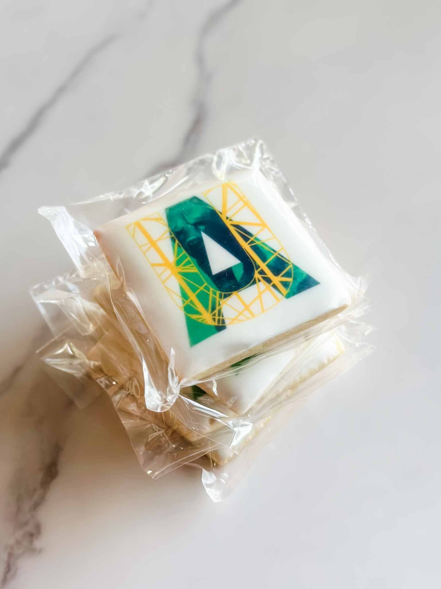 Medium-sized cookies