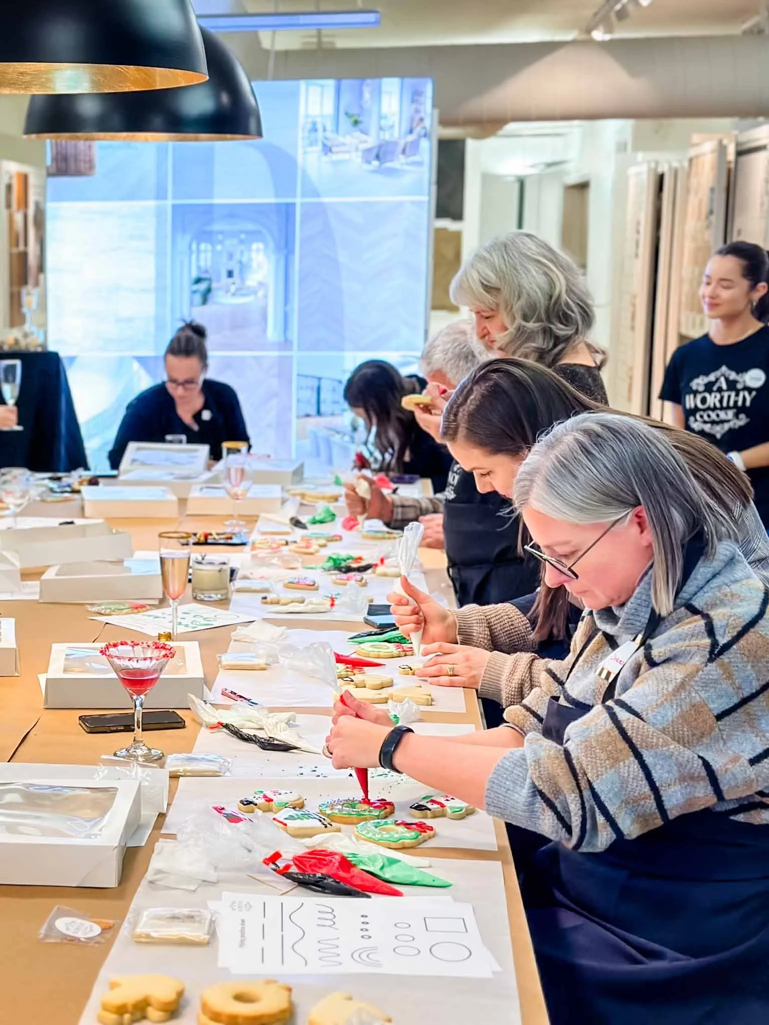 A Worthy Cookie Sugar Cookie decorting class row of participants at holiday workshop.jpg