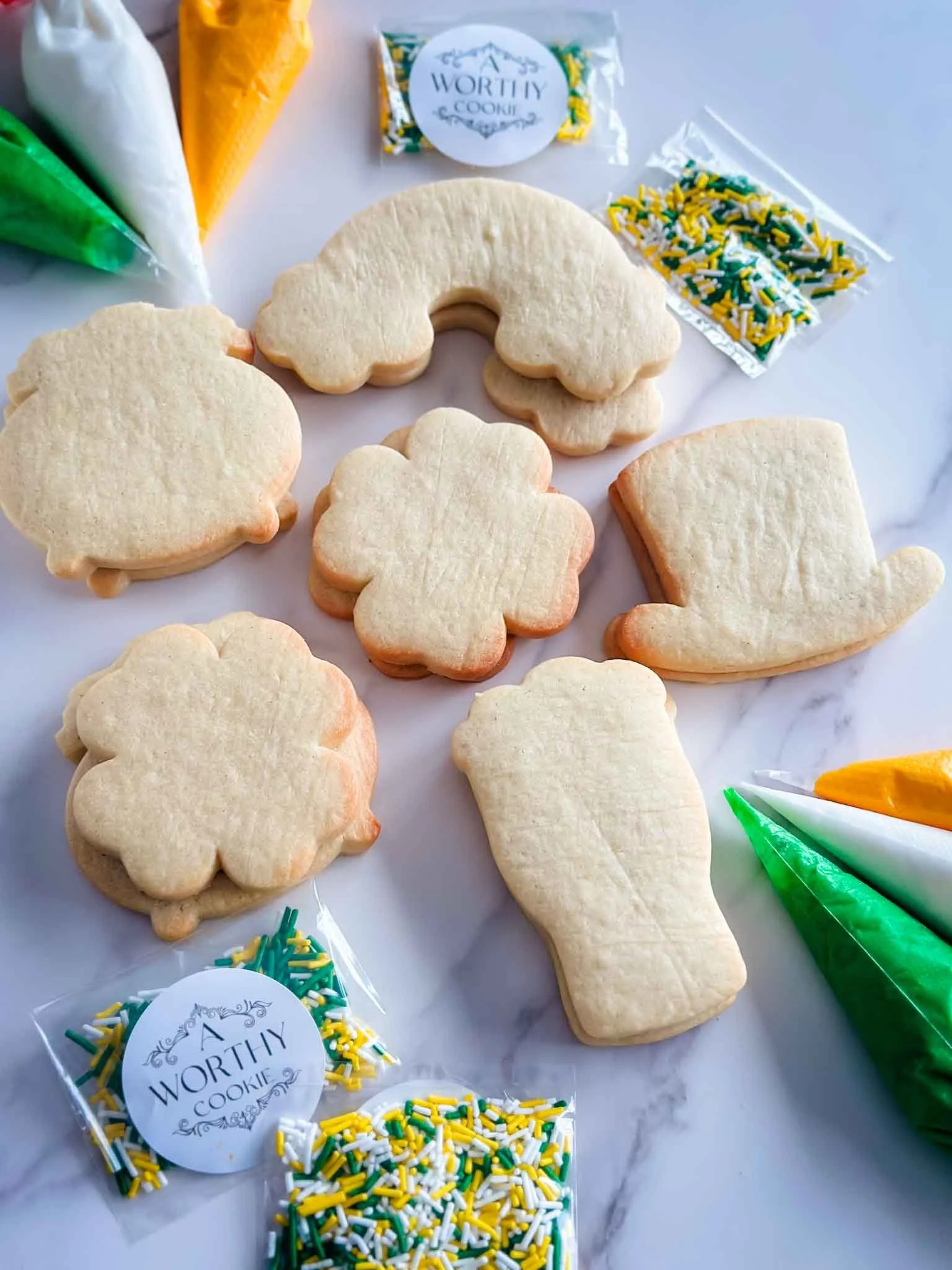 St. Patrick's Day-themed DIY sugar cookies with icing bags