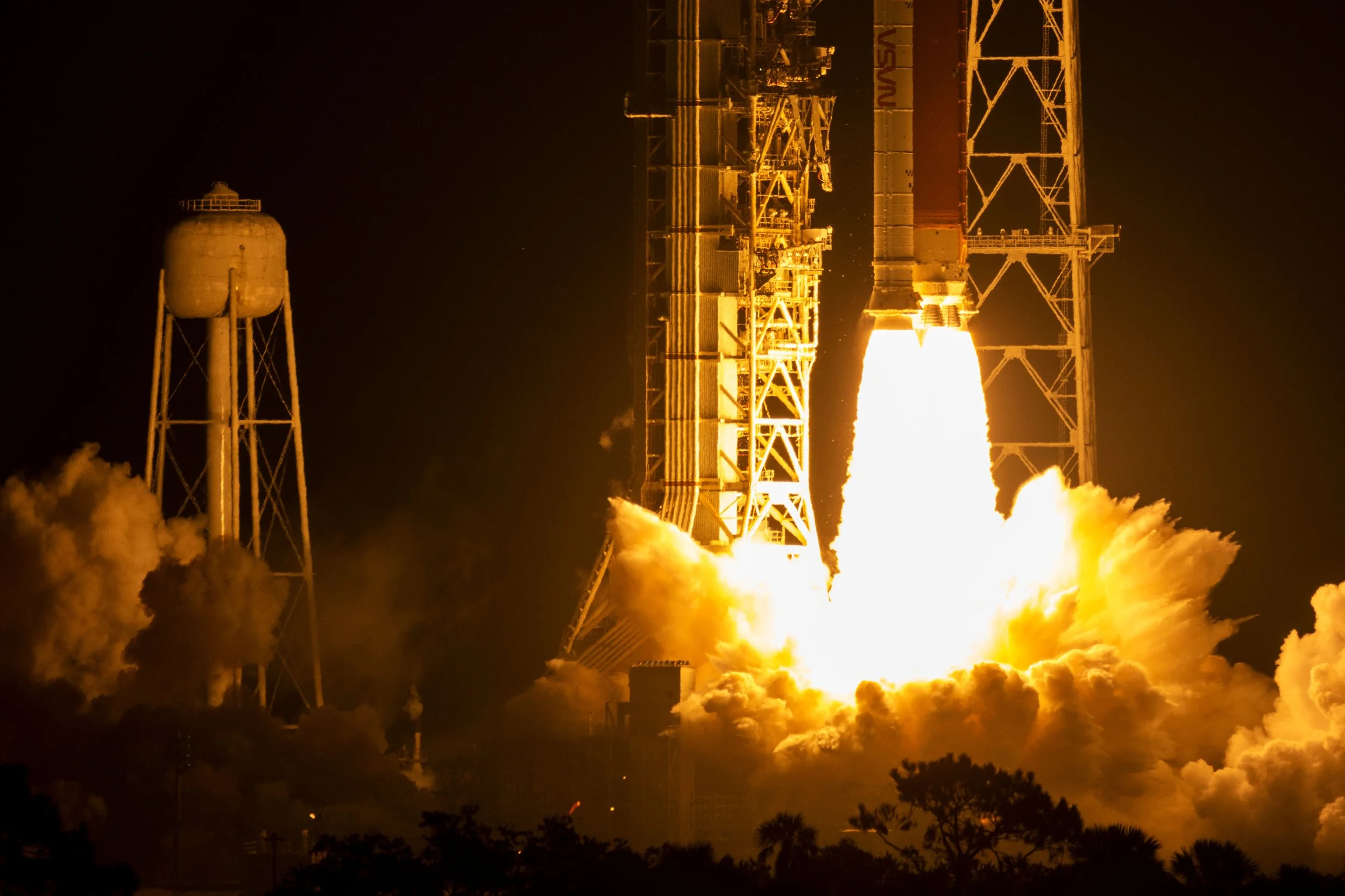 20221116025558358 Artemis I.jpg