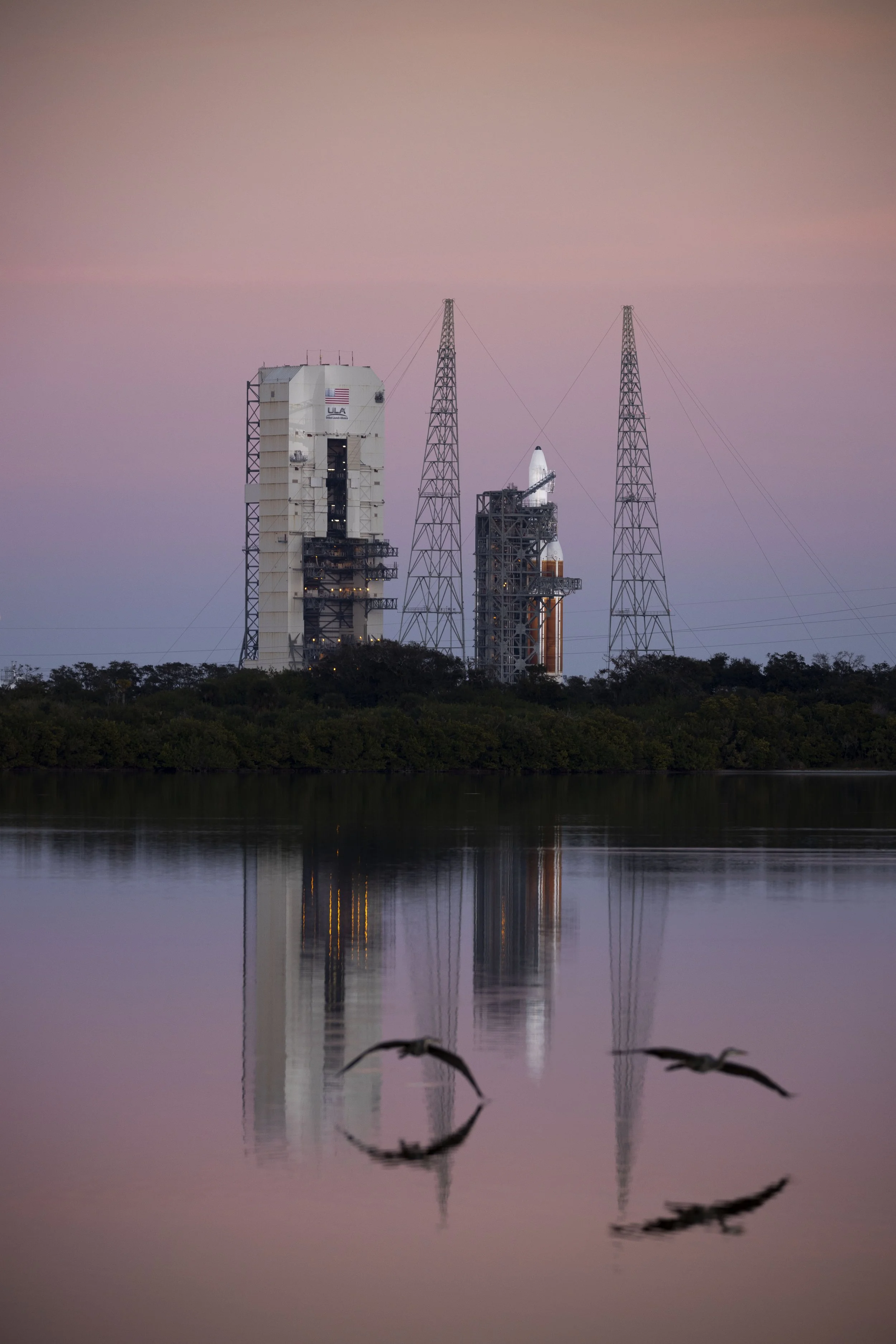 20201210182311029 NROL-44.jpg