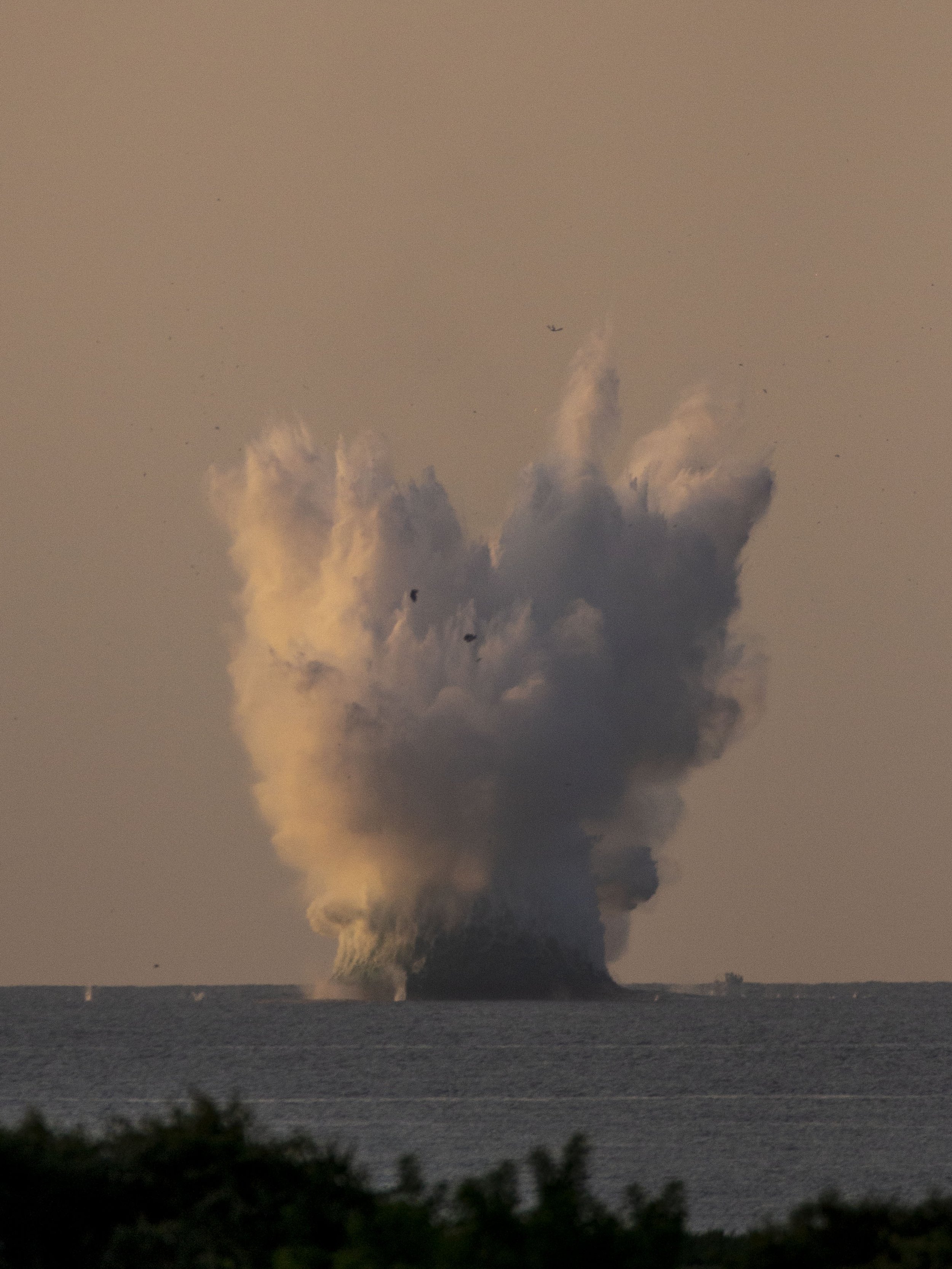 20190702060910126 Orion Ascent Abort 2.jpg