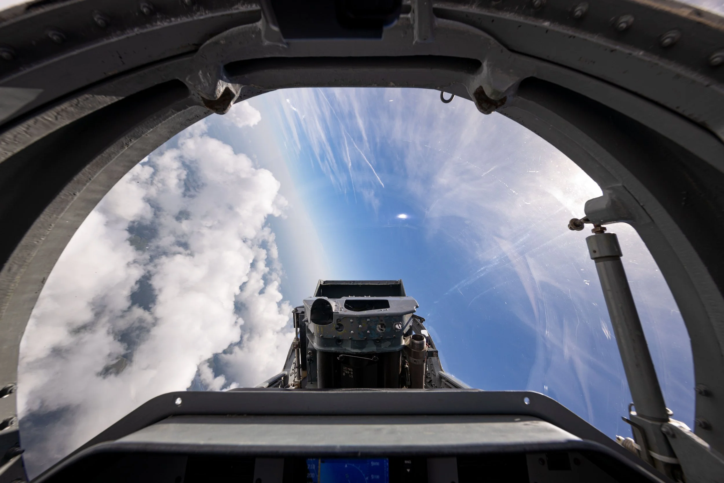 20230813115916137 L-39.jpg