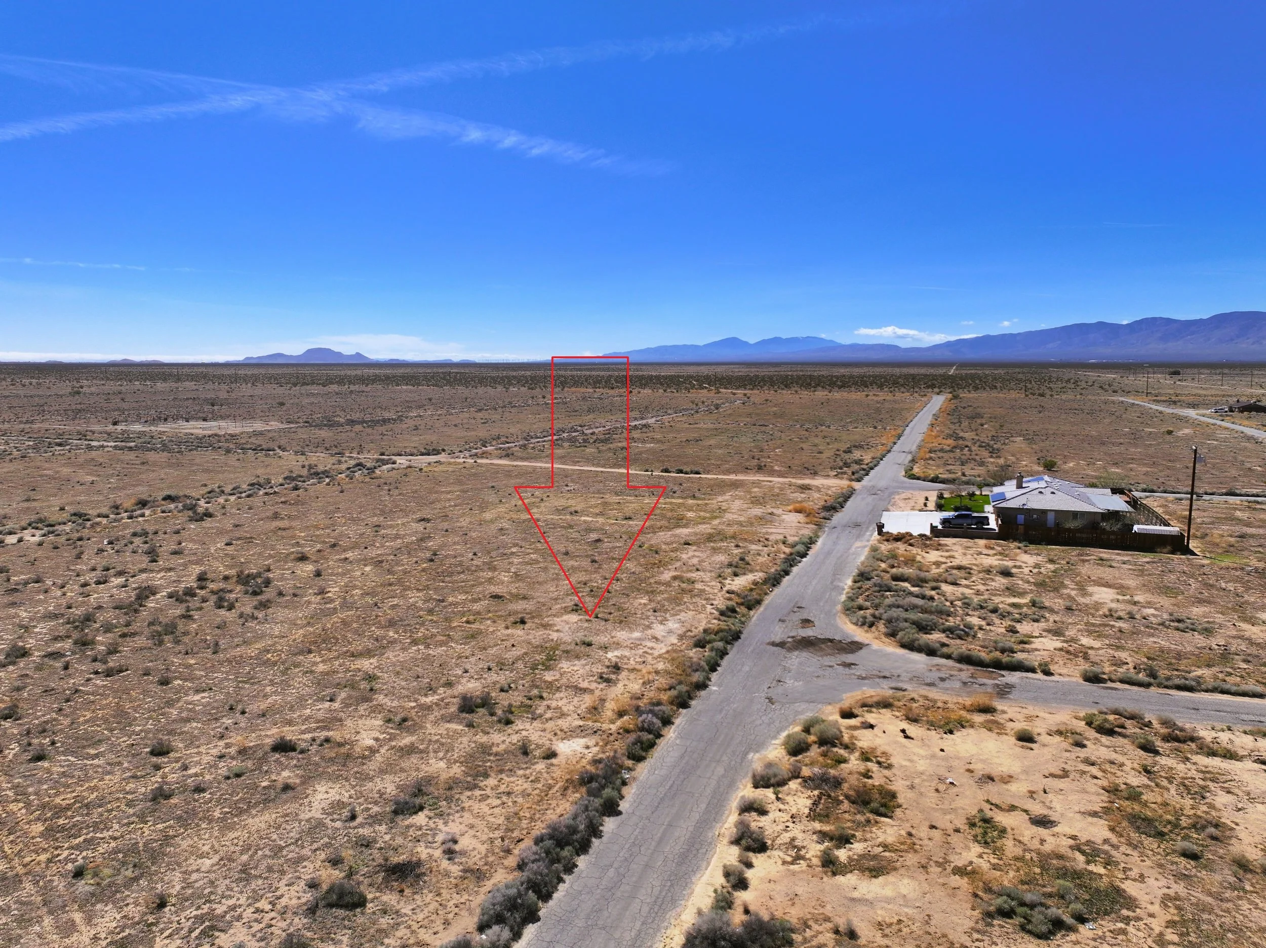 Drone Arrow - Lot 8 Jacaranda Ave (2025-03-28 12.36.05).jpg