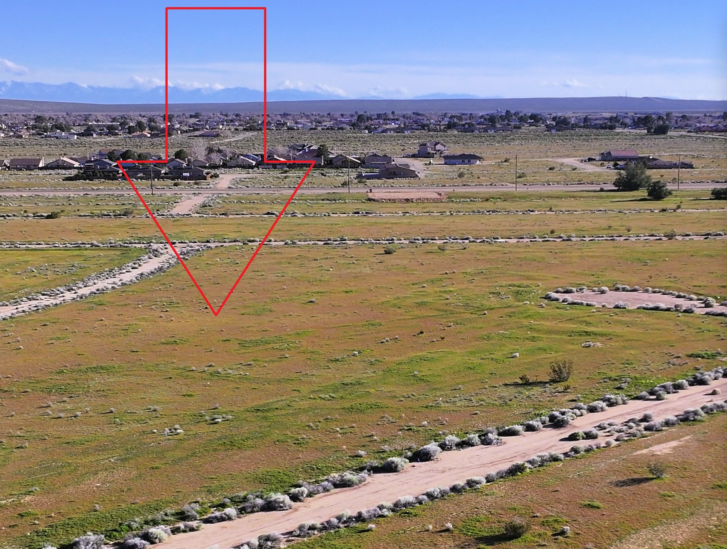 Pic 5 - Lot 250 Howard Dr.jpg