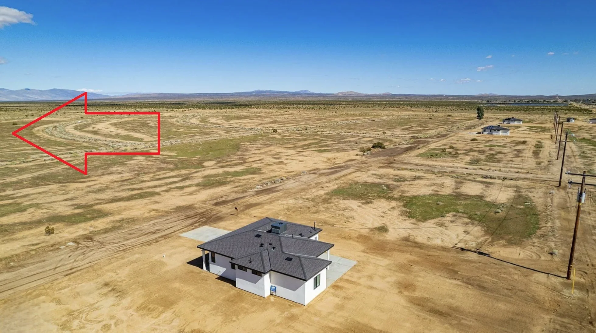 Pic 7 - Lot 250 Howard Dr.jpg