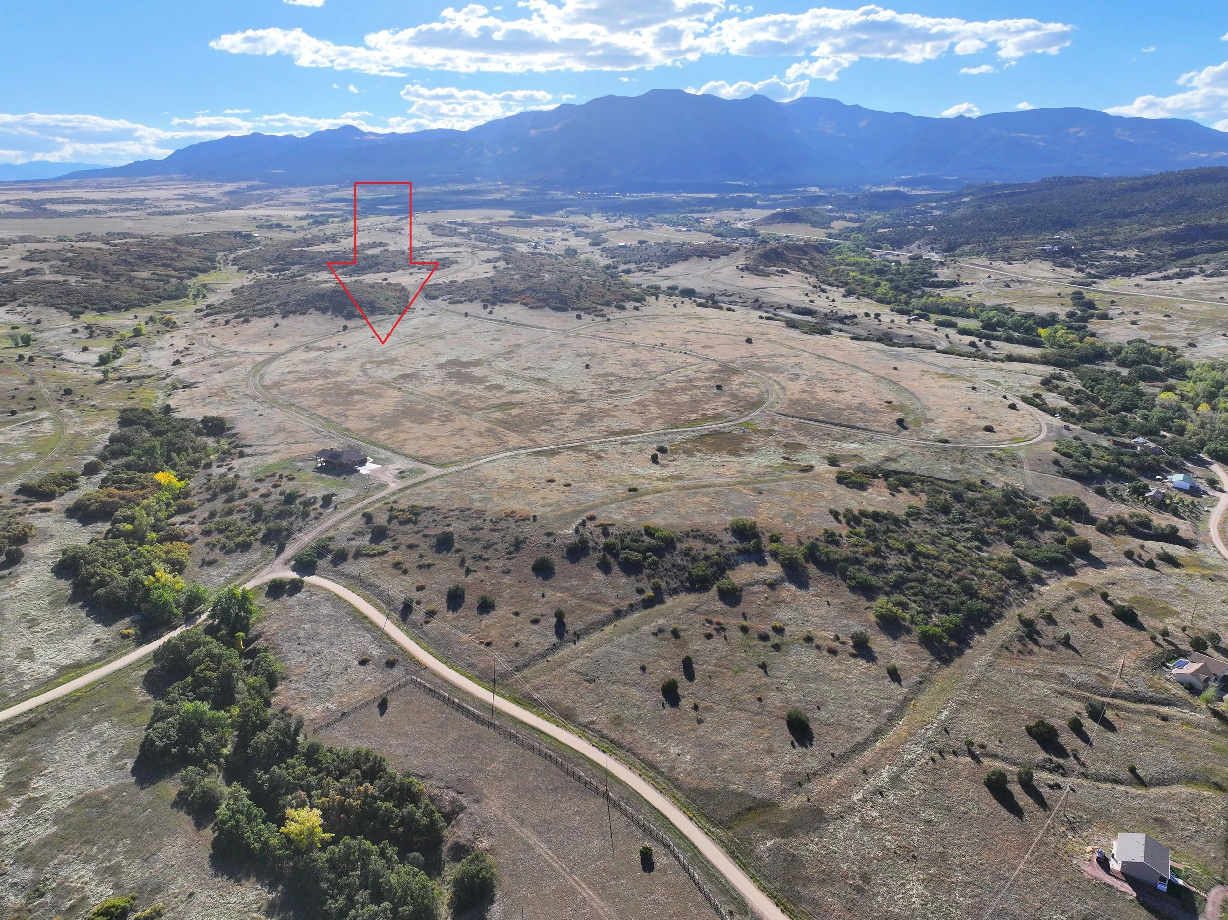 Pic 6 - Lot 523 Emrich Park Way.jpg