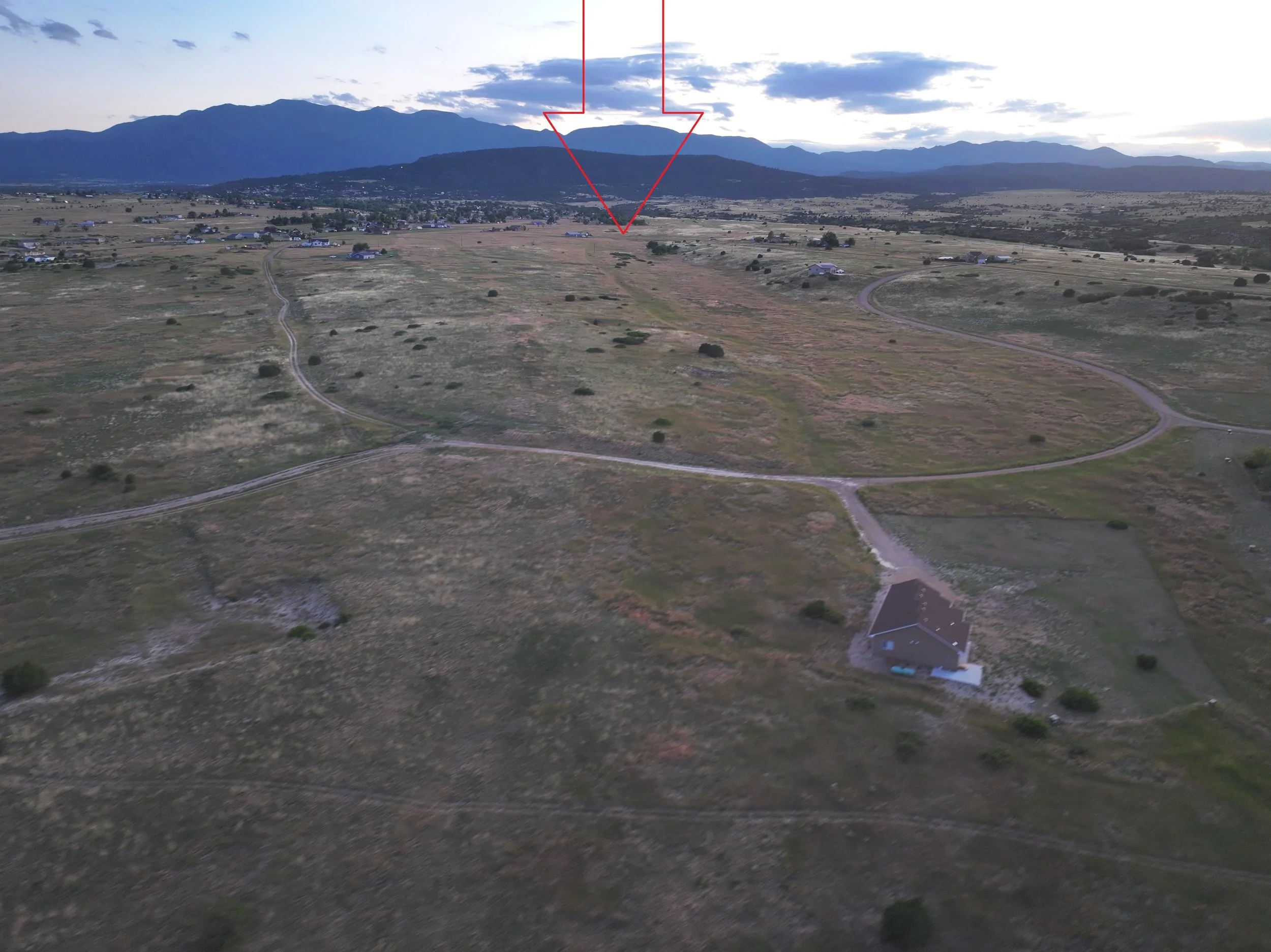 Pic 1 - Lot 555 Summit Ct.jpg