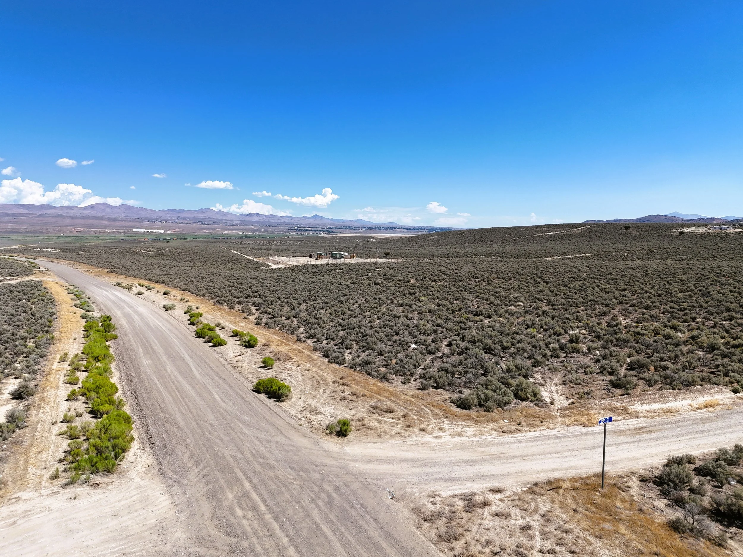 Intersection to property.jpg