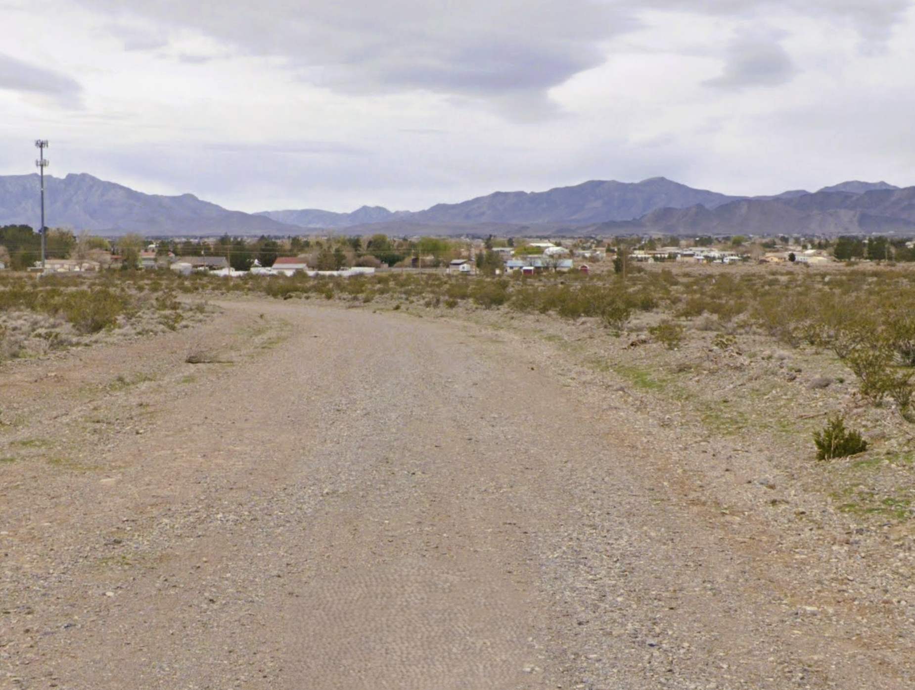 Google Pic 4N - 6191 N REFUGIO AVE.png