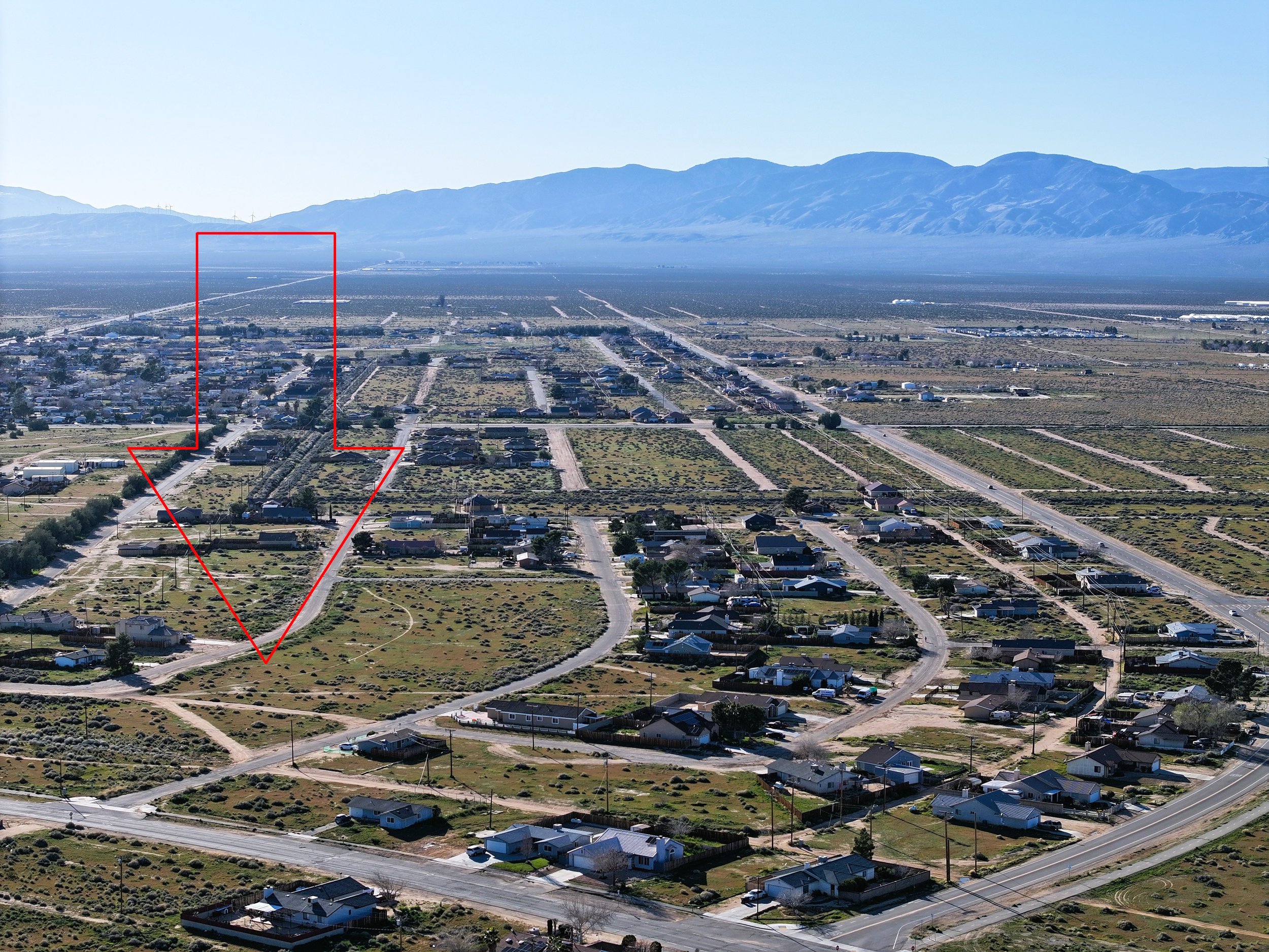 $ 15,000 Lot 576 Heather Ave. Paved Road. Water Lines in Road. Power Linen Nearby. $ 500 Down and $ 291.93 A Month for 60 Months..