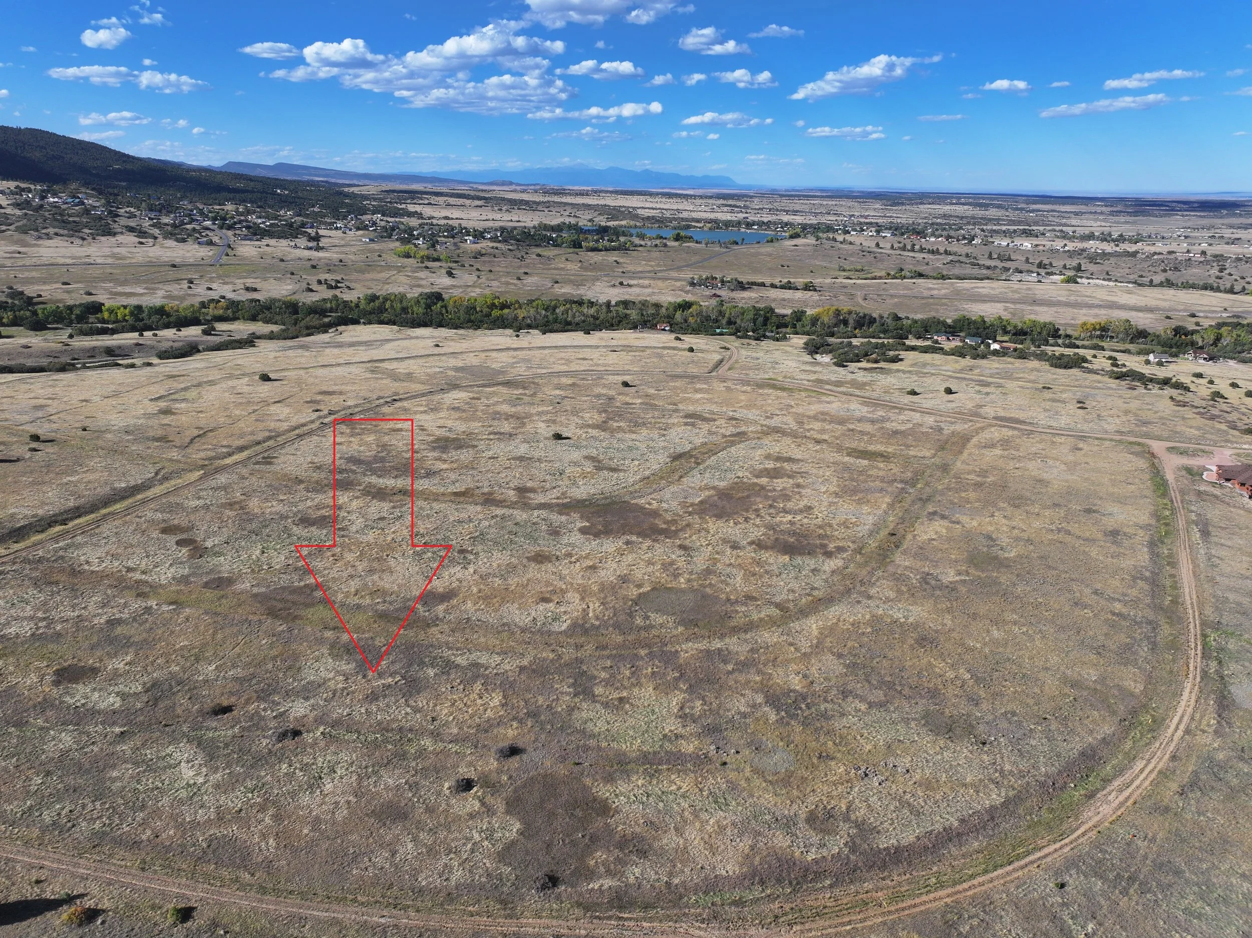 Pic 4 - Lot 523 Emrich Park Way.jpg