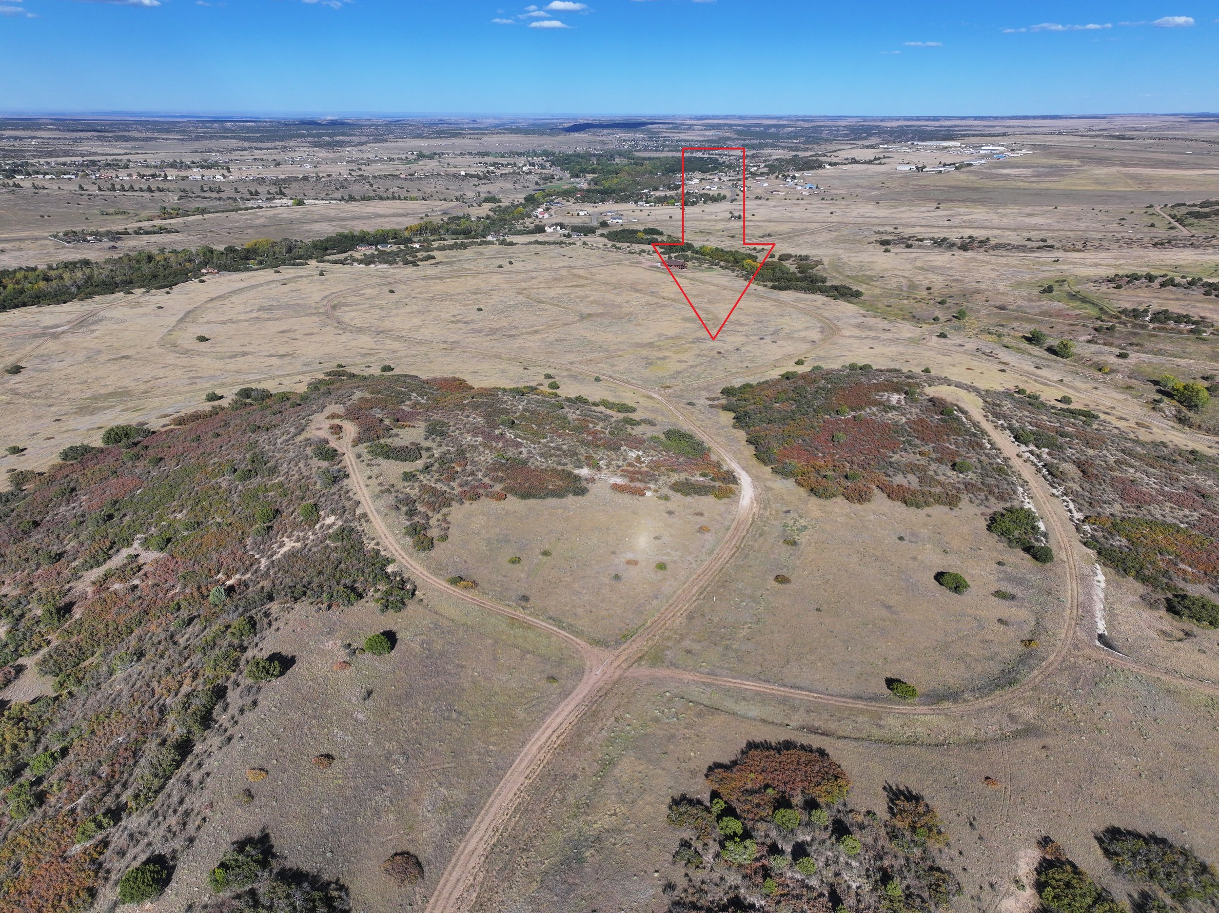 Pic 1 - Lot 523 Emrich Park Way.jpg
