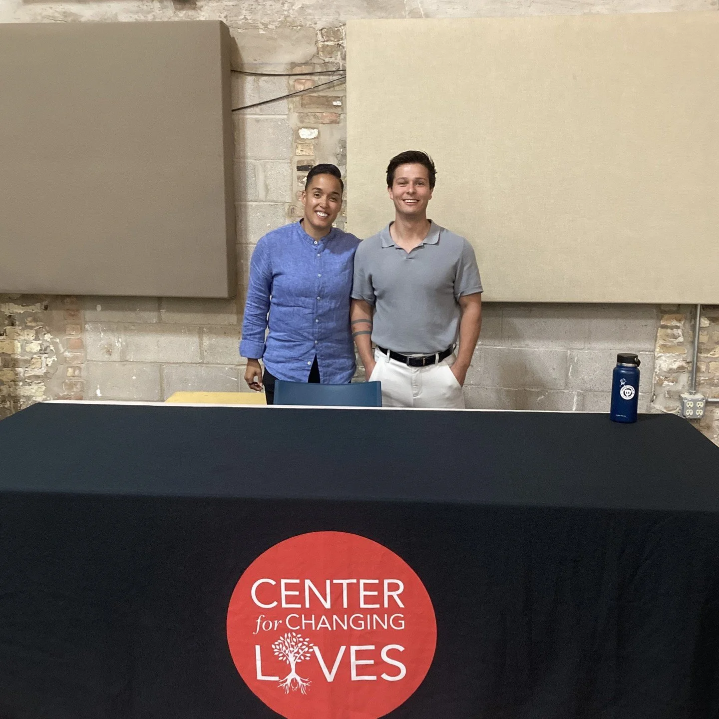 Throwback to June 3rd and a great evening connecting with local entrepreneurs and small business owners at the 26th Ward Business Resource Fair! 💼✨

A special thank you to Alderperson Jessie Fuentes of the @26thwardchicago for the invitation and her