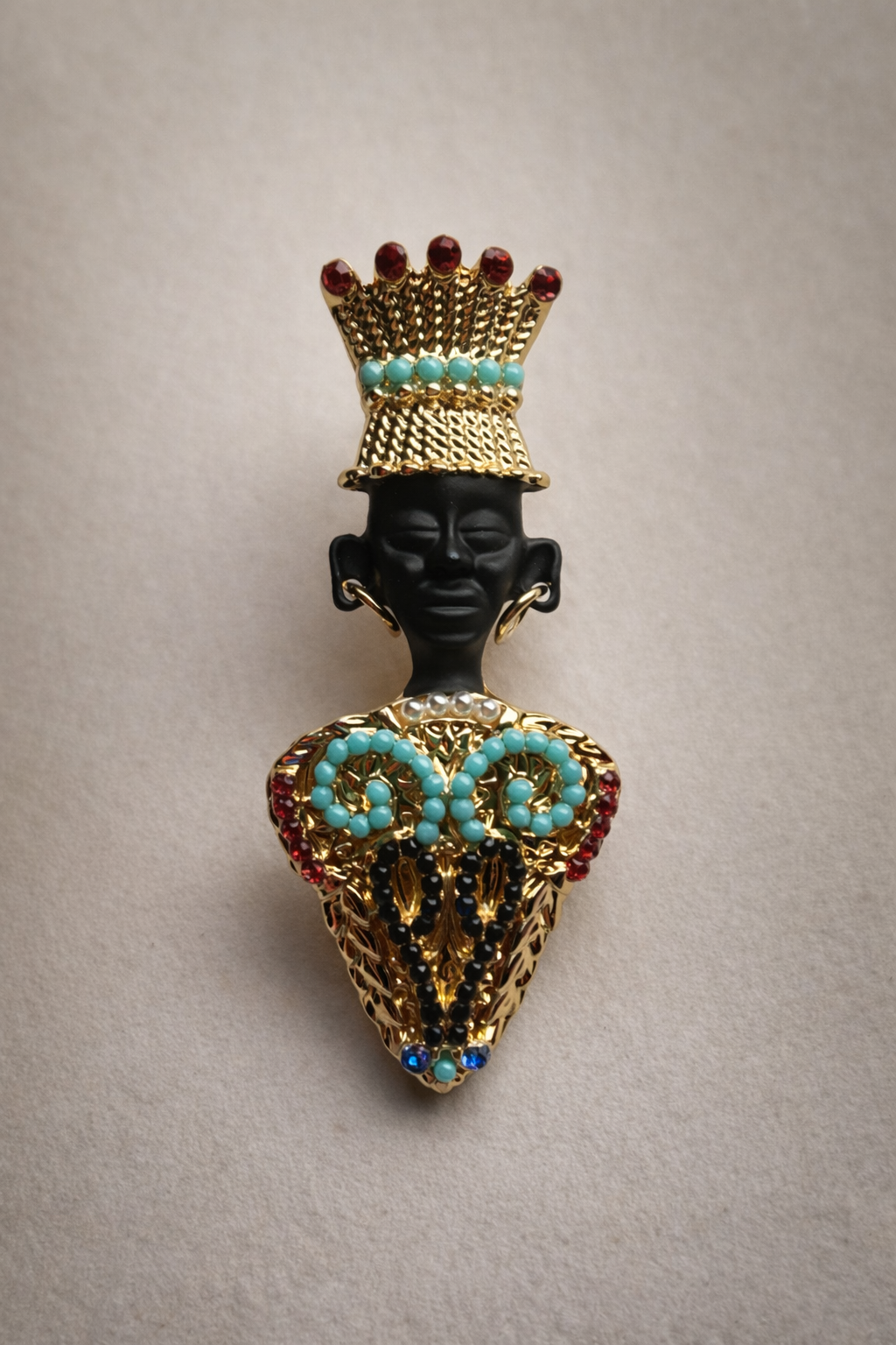 The Crowned Witness Brooch