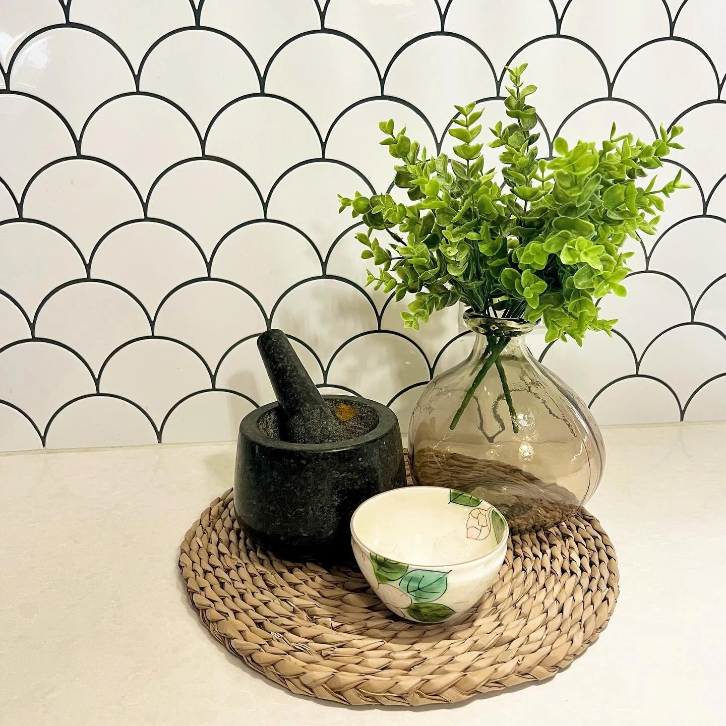 🌿S N E A K  P E E K🌿 West Melbourne kitchen renovation reveal coming soon! P.S how gorgeous is the tiled splashback😍
&bull;
&bull;
&bull;
&bull;
&bull;
&bull; #kitchen #kitchendesign #kitchenrenovation #kitchendecor #homerenovation #melbourneinter