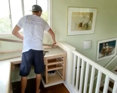 Helped Mary and her mom Sue transform their upper cat loft office area into a quick temporary makeshift bedroom zone. Now that&rsquo;s a tongue twister. 🤪#handyman #housepainting #interior #office #bedroom #loft #transformation #twins #brothers #con