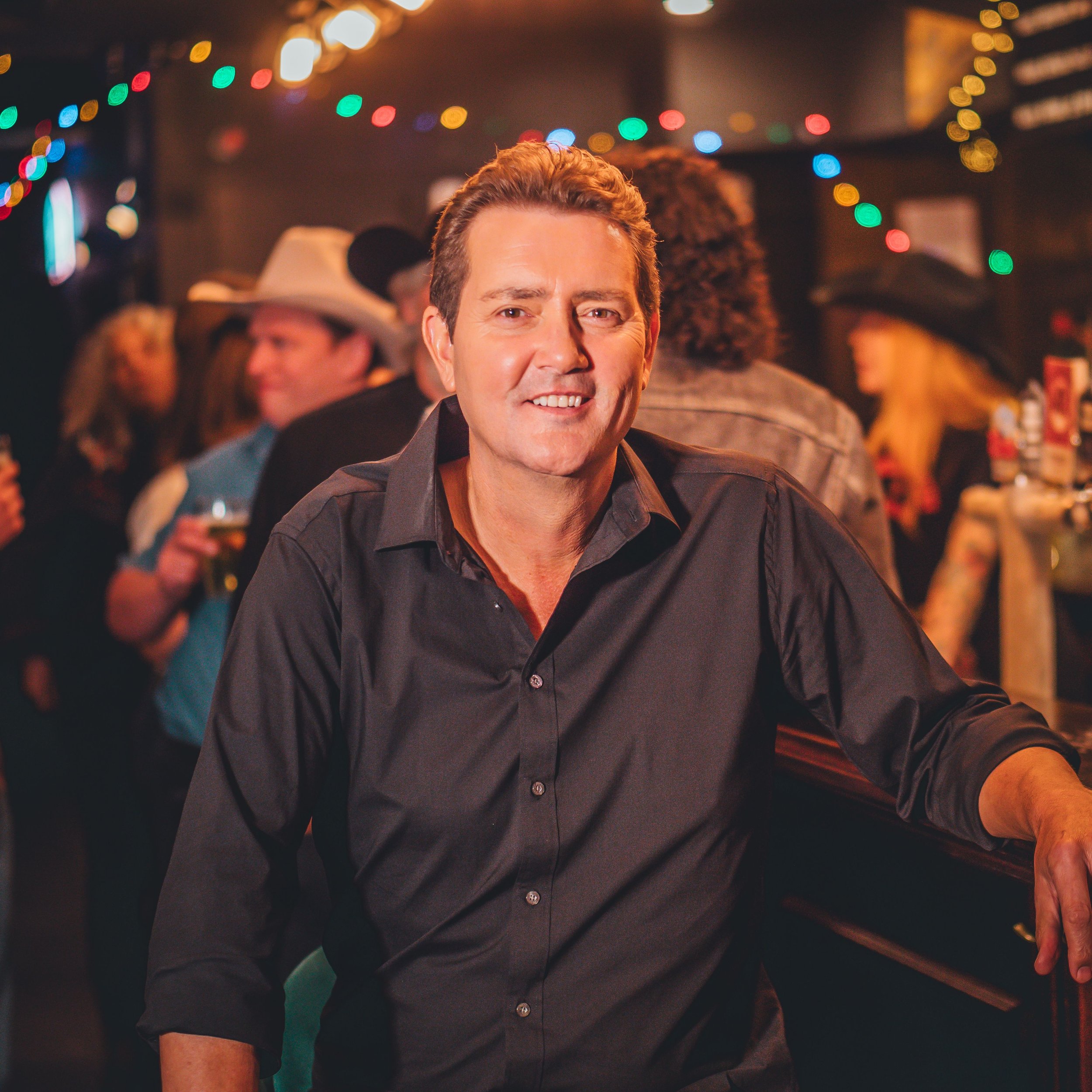 Up Close & Acoustic: Cocktail Party with Adam Harvey