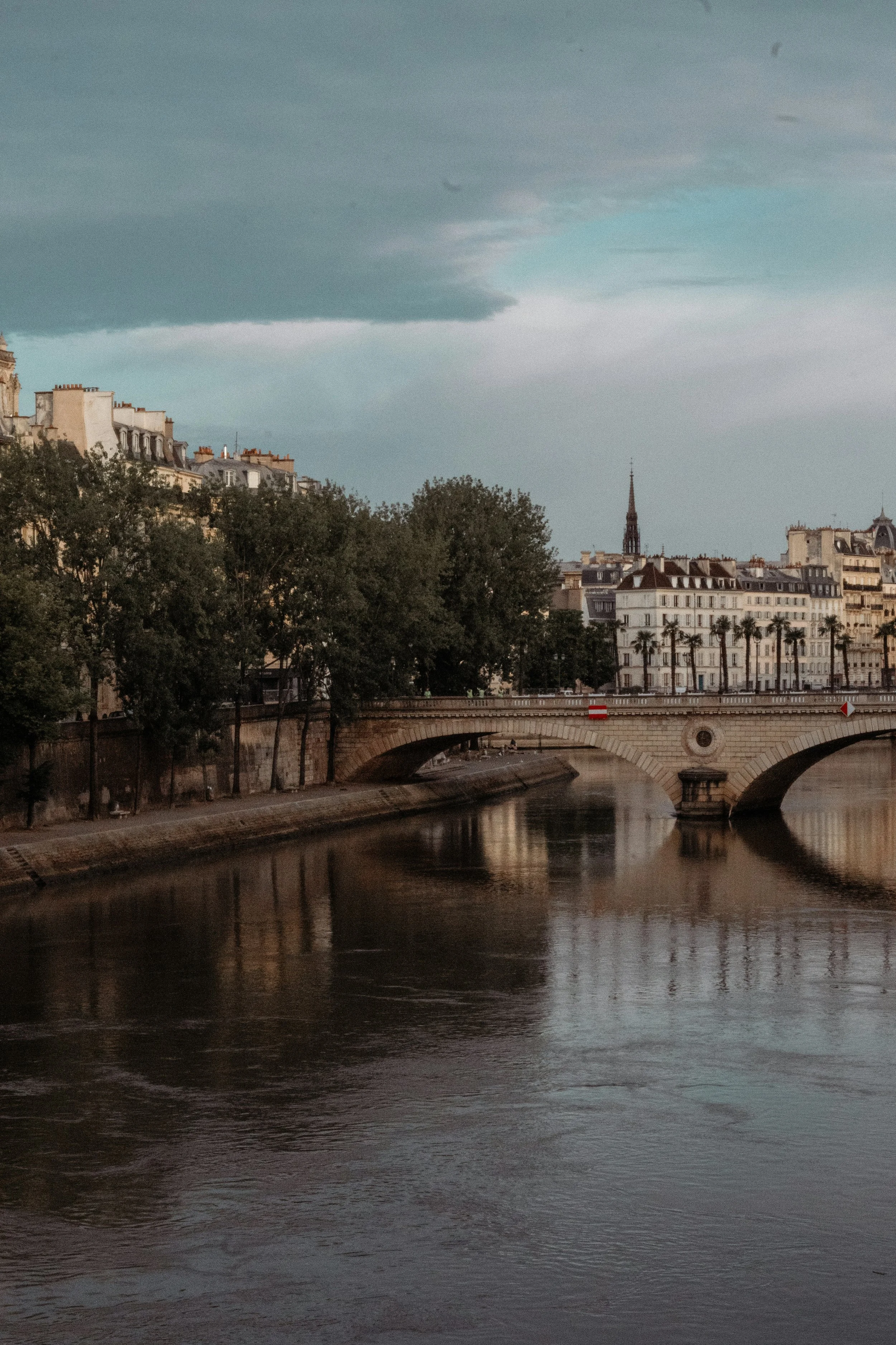 Heart of Paris Walking Tour - Afternoon