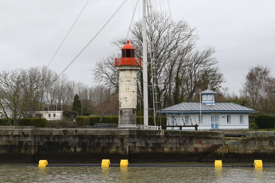 atelier-kapaa-architecture-patrimoine-urbanisme-programmation-phare-jetee-est-honfleur-01.jpg