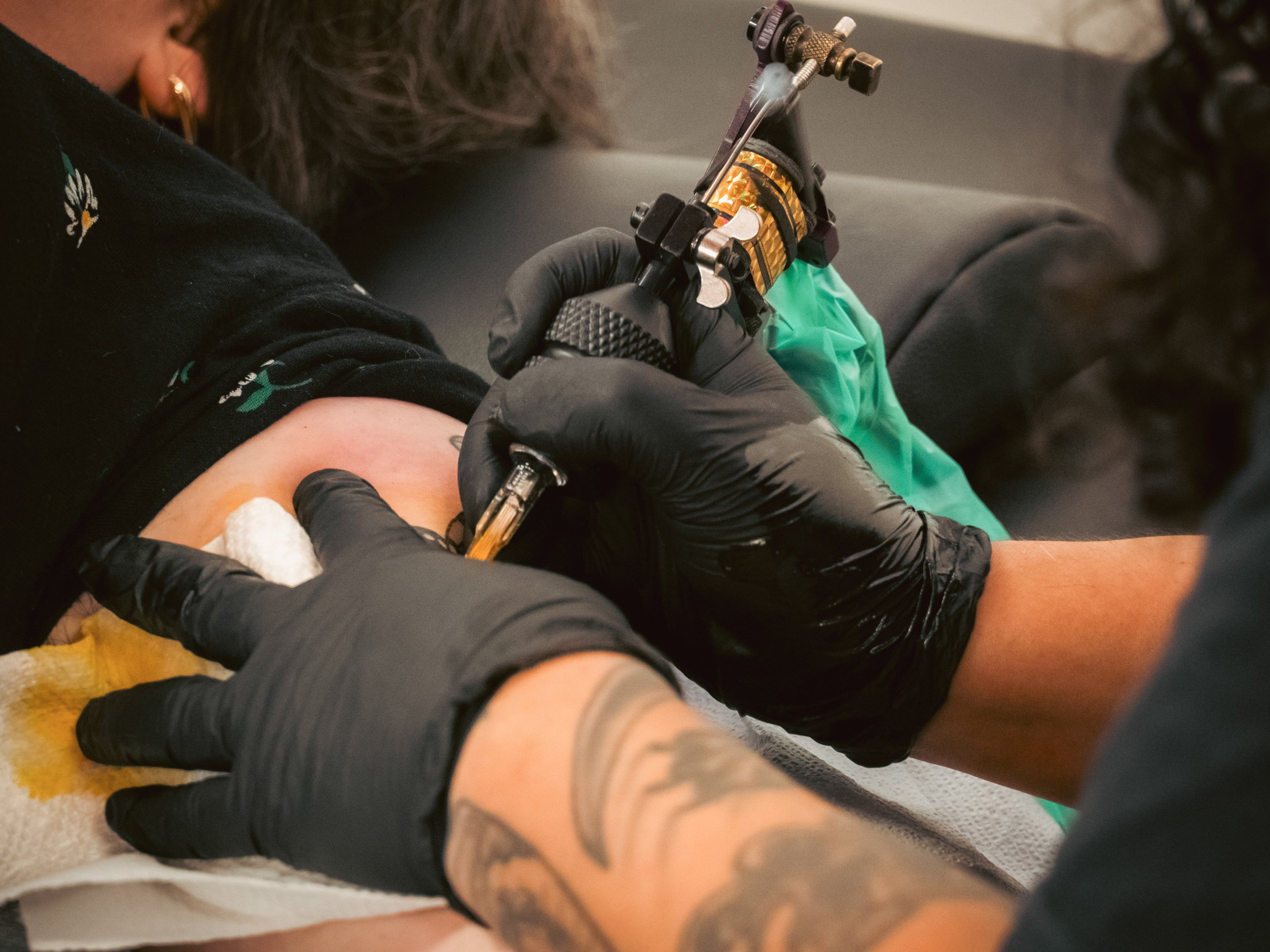 260704-IUYA-Tattoo-Fundraiser-044.jpg