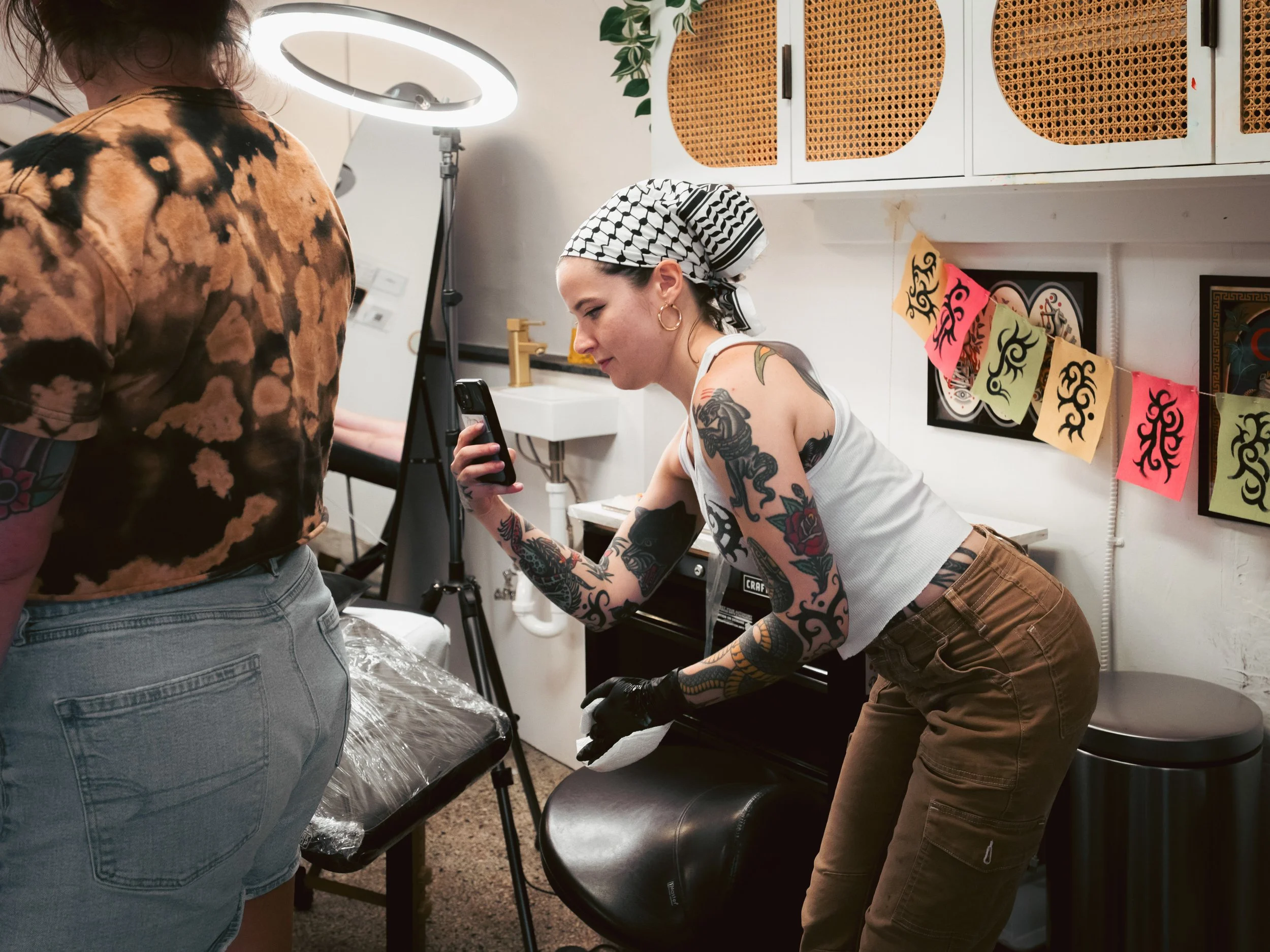 260704-IUYA-Tattoo-Fundraiser-016.jpg