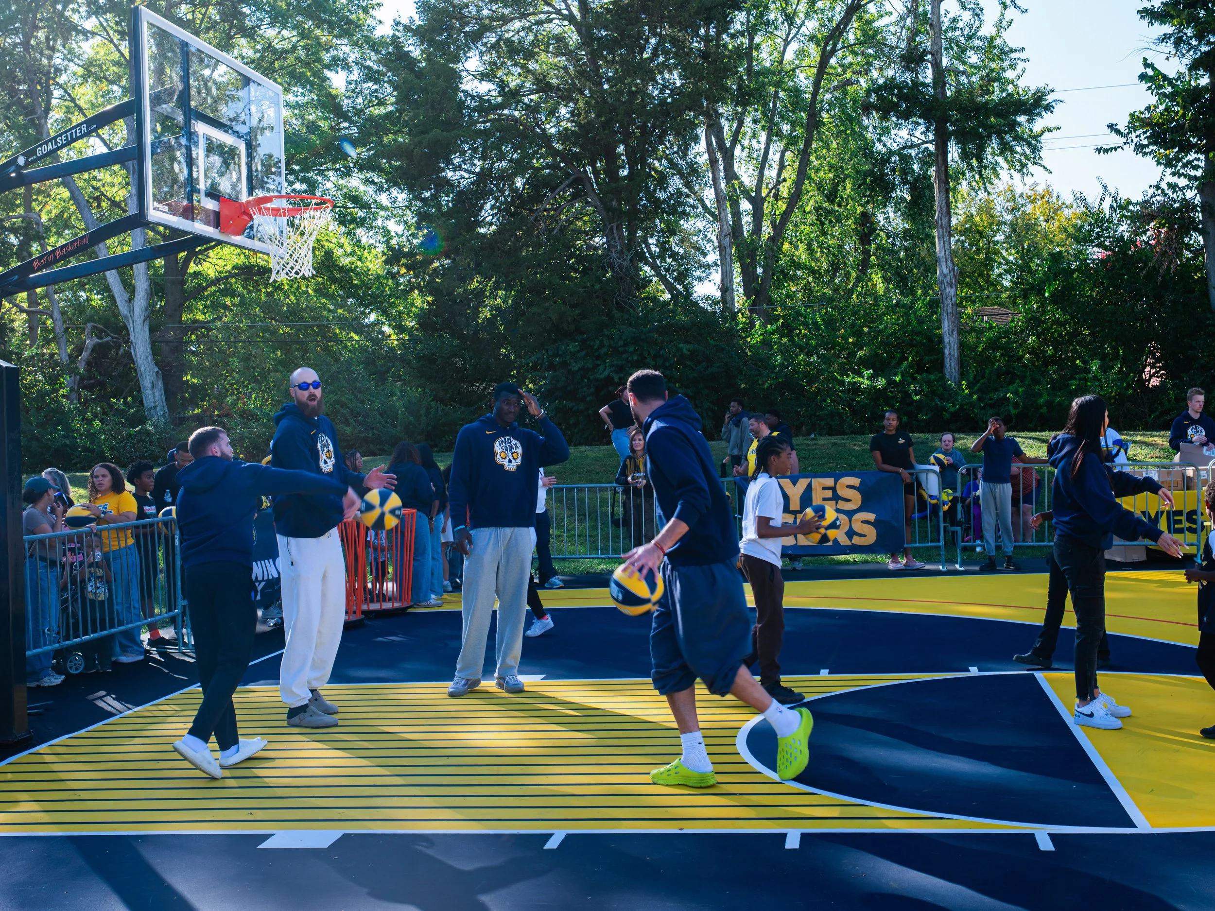 260928-Pacers-Mural-Photos-147.jpg