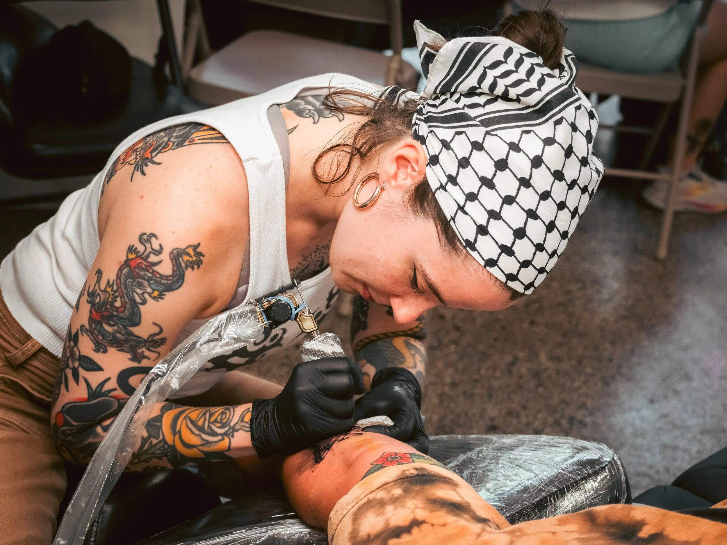 260704-IUYA-Tattoo-Fundraiser-020.jpg