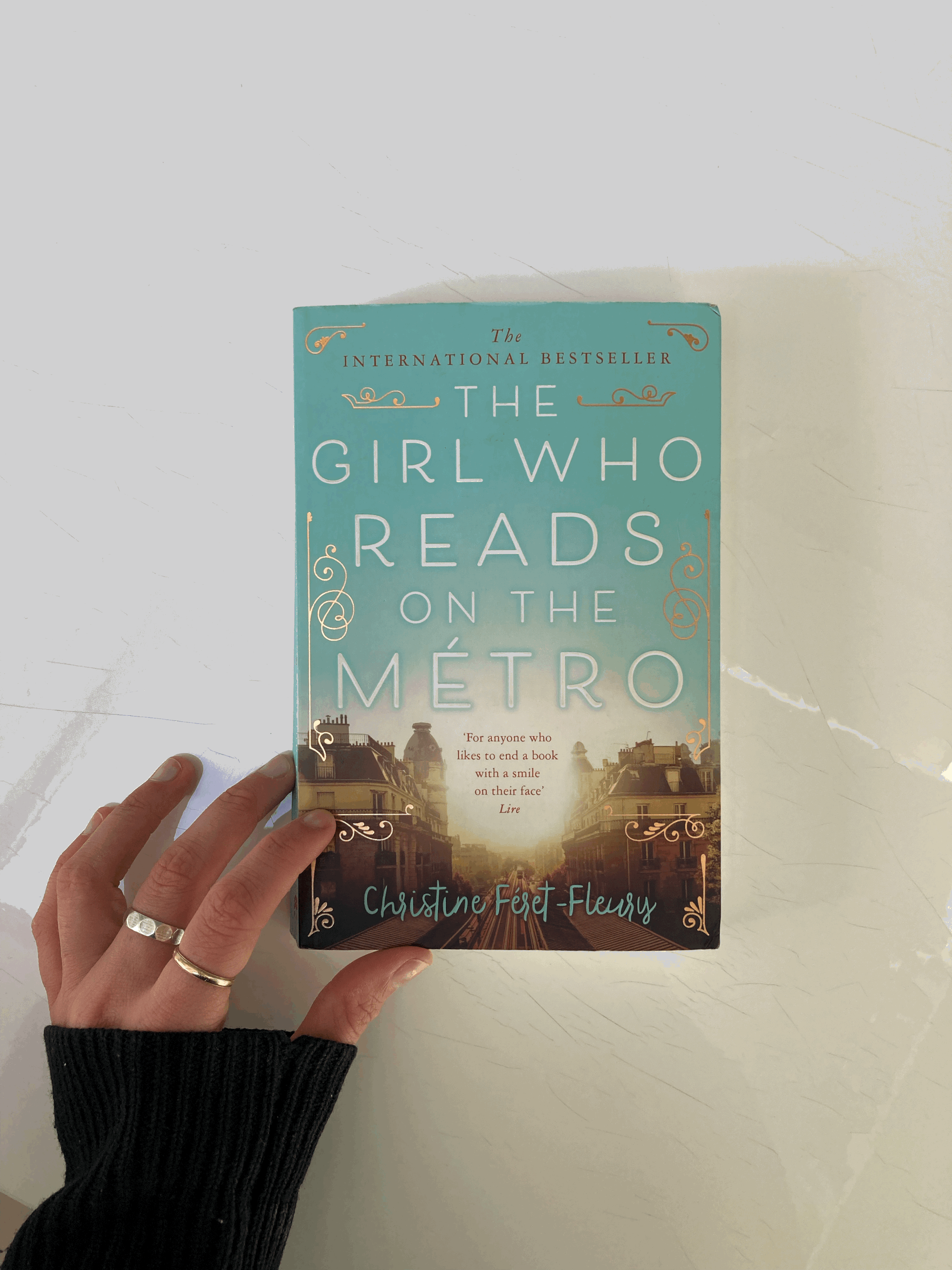 The Girl Who Read on the Metro