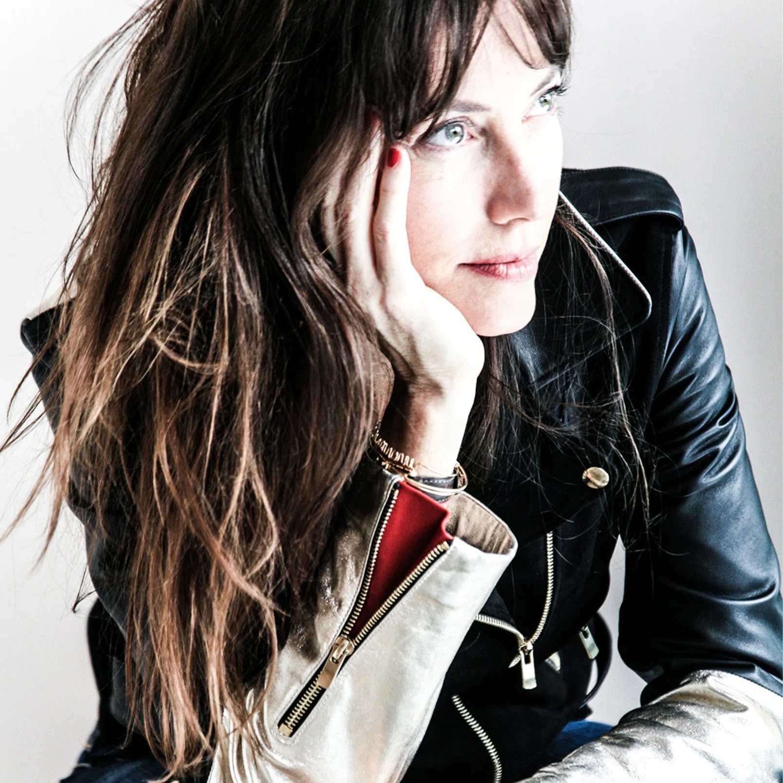 Mareva galenter perfecto pièce unique Alice Balas Paris créateur de vestes et blousons en cuir sur mesure luxury custom leather jacket made in France 