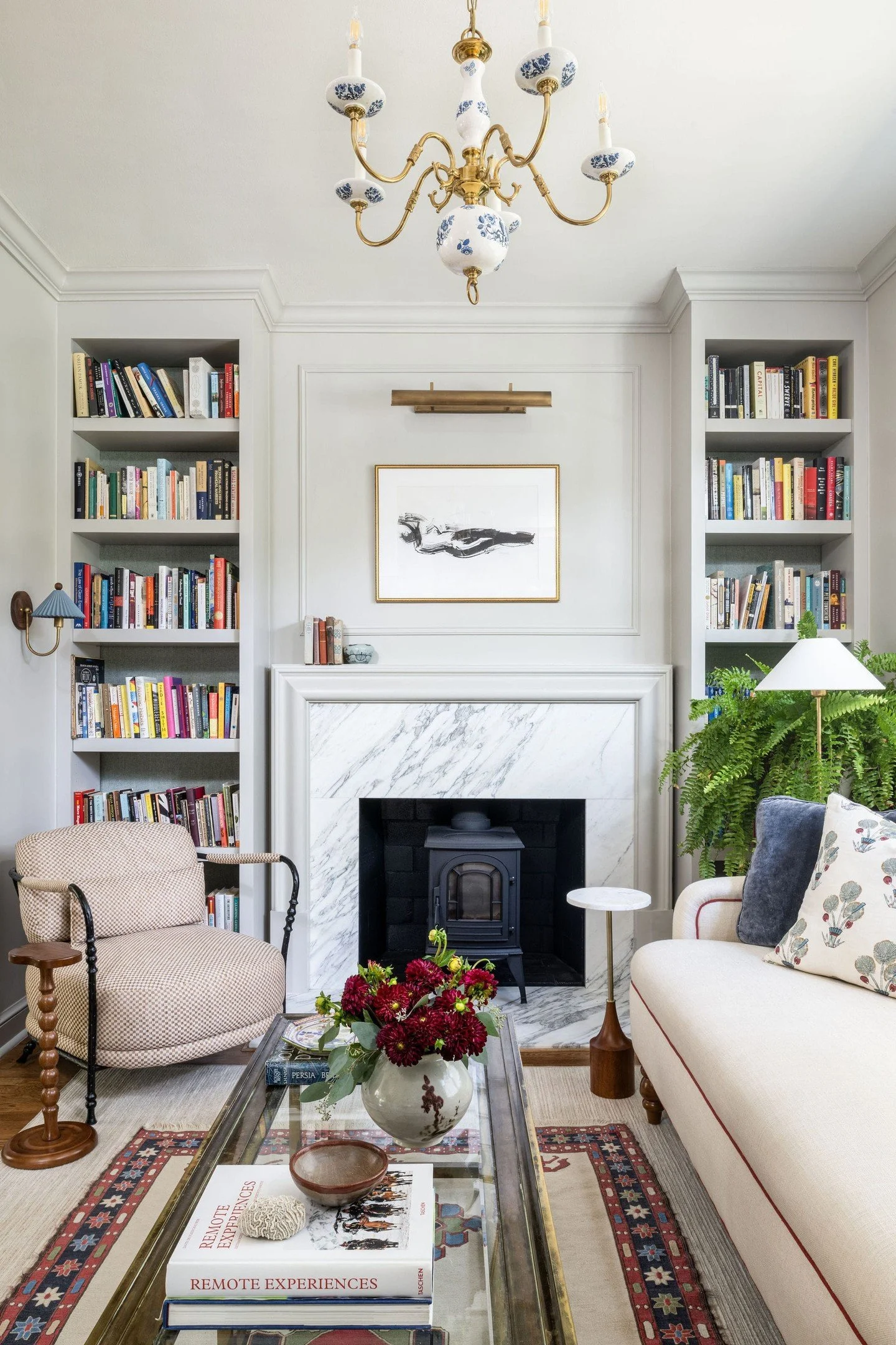 Working with limited space can feel challenging. Smart layouts and custom solutions are what turn constraints into opportunities. This area had been used by the previous owner as a breakfast room, but by reconfiguring the adjoining kitchen, we were a