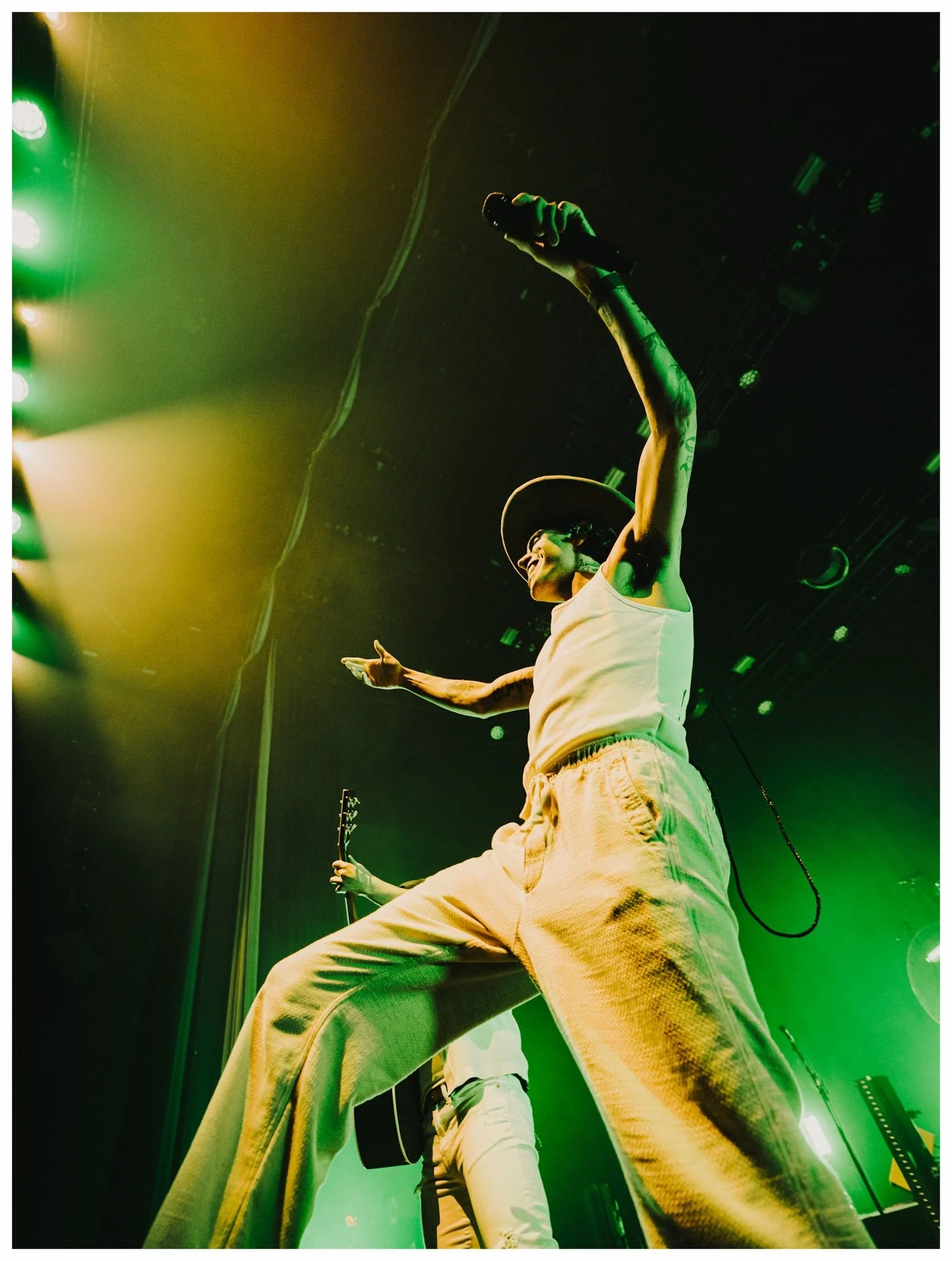 Good times only pt.2

#nikomoon #countrymusic #photo #photography #photographer