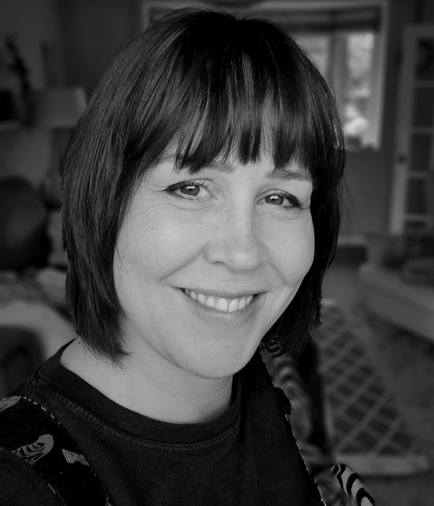 B&W photo of Debra Russell, Roar Birthing.