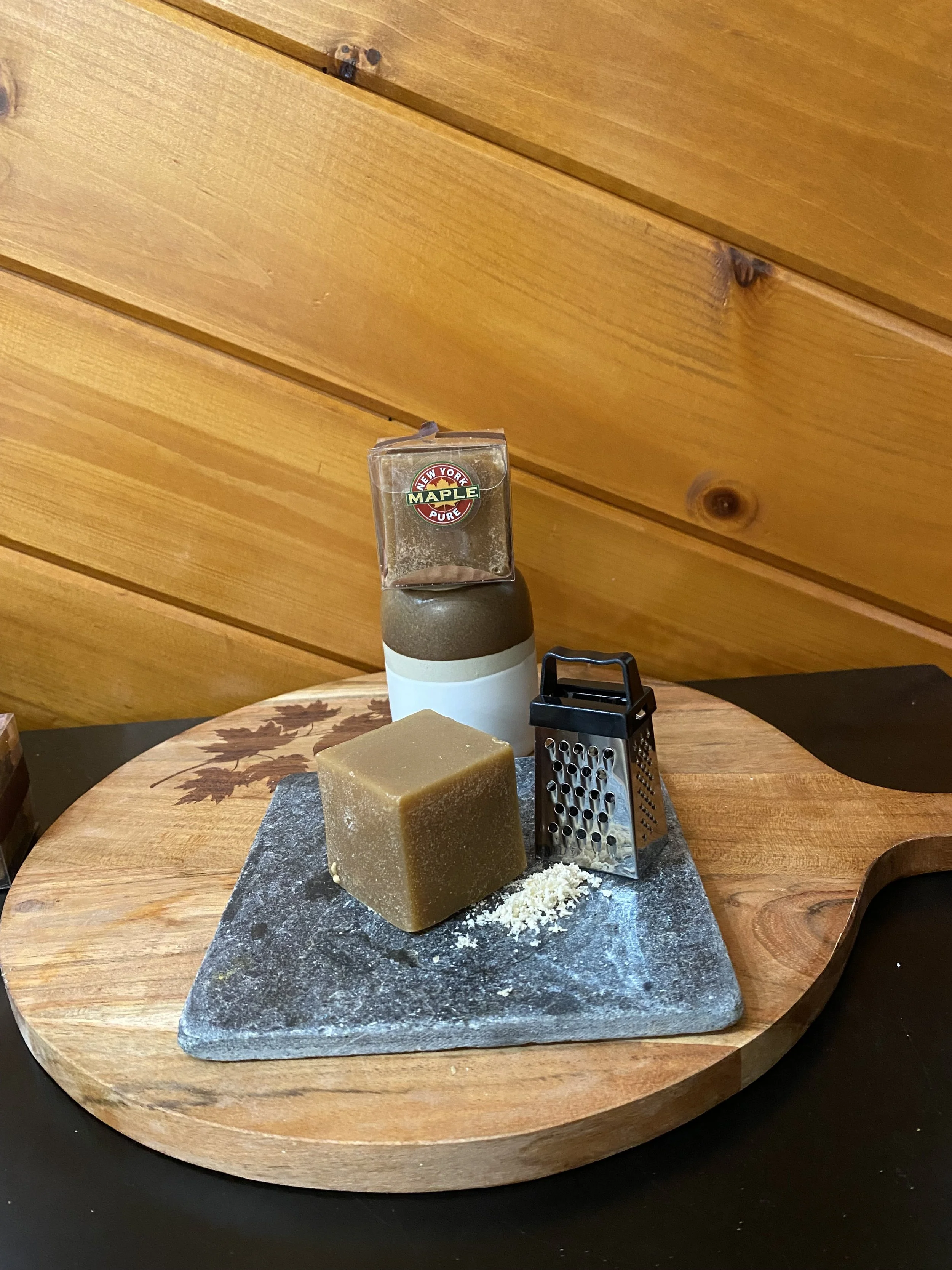 Sugar block with mini grater