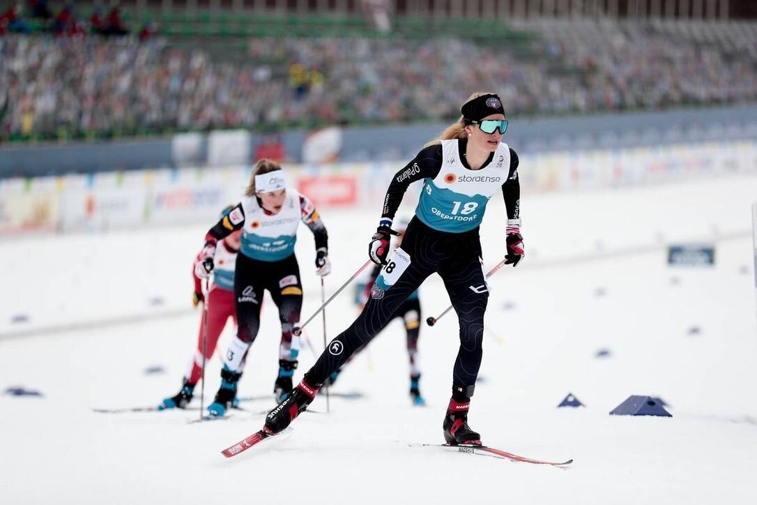  Tara Geraghty-Moats during the ski portion one the women’s individual Gundersen HS106/5km, at the 2021 World Championships.  Photo Source: NordicFocus 