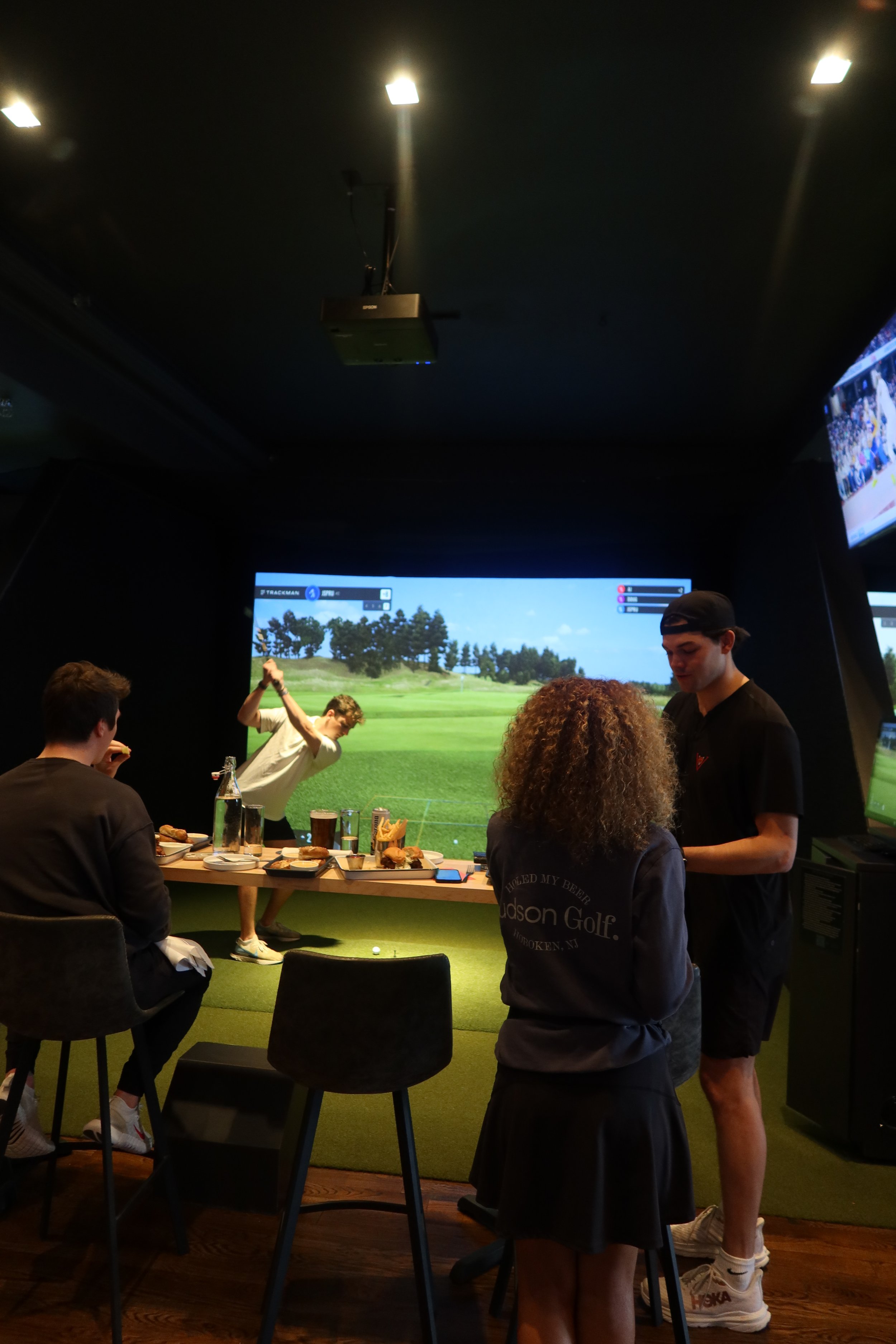 Hudson Golf Indoor Golf + Bar Hoboken, NJ