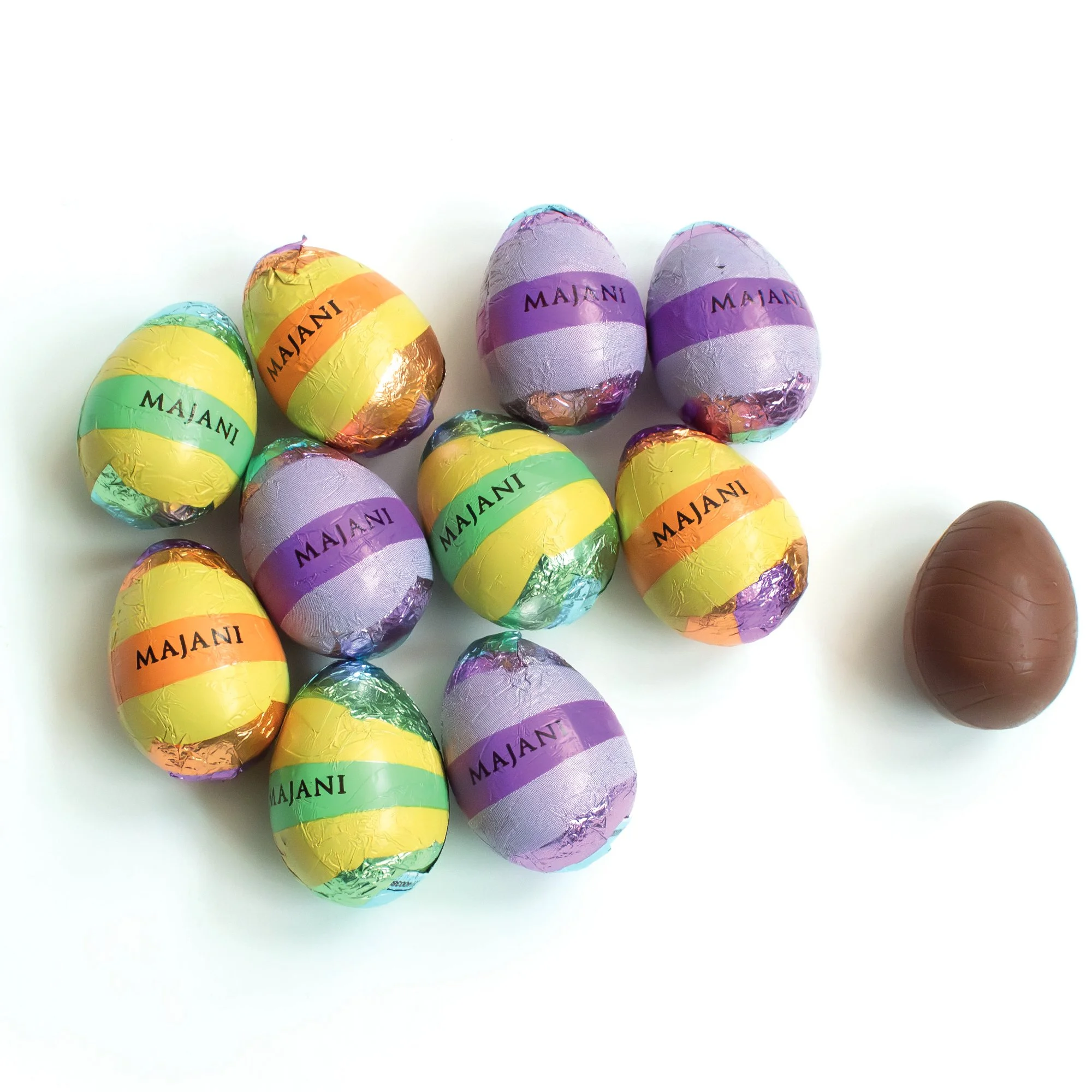 8111 Three-Chocolate Maxi Egg Bulk